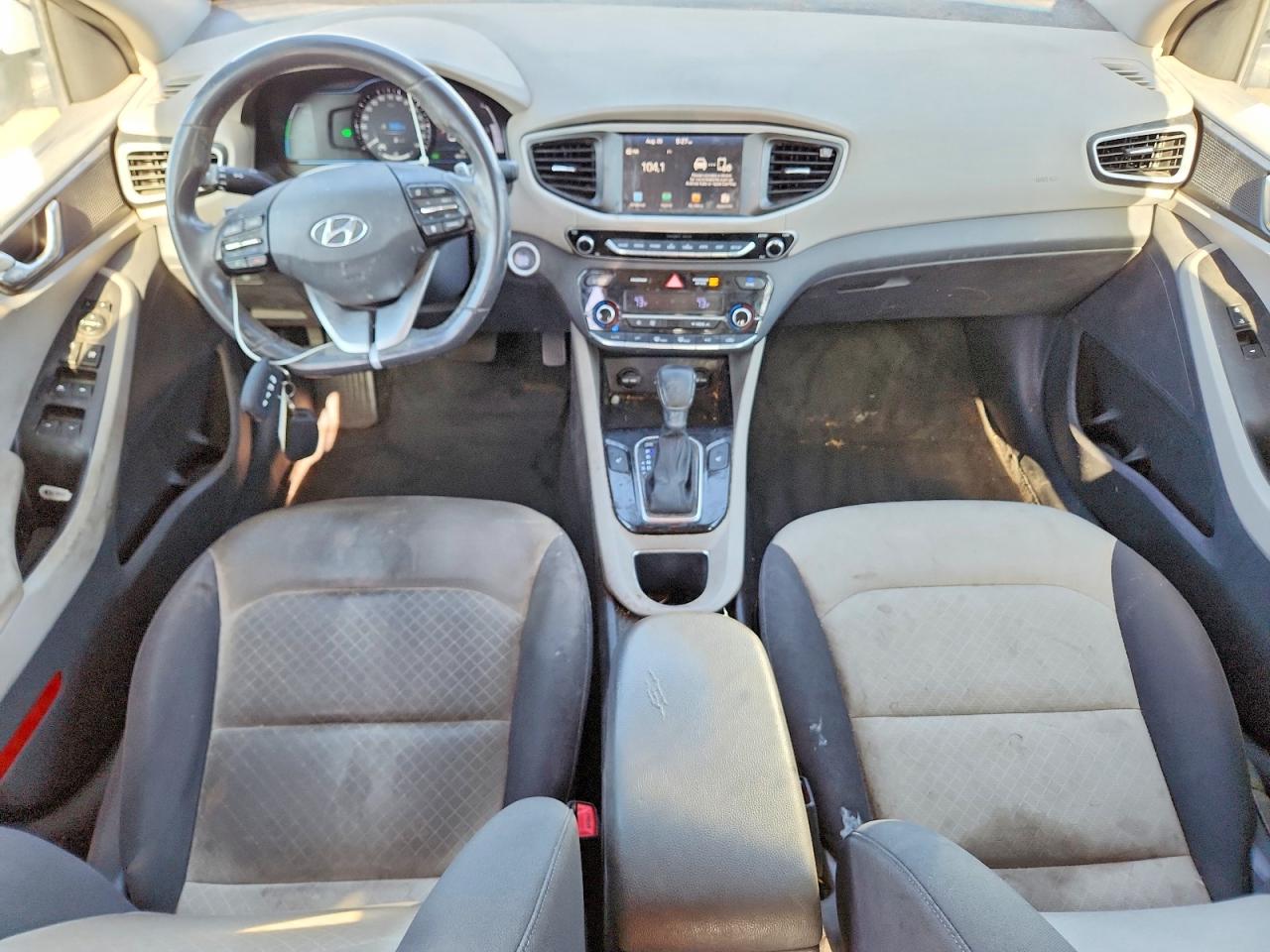 2019 Hyundai Ioniq Sel White vin: KMHC75LC8KU112497