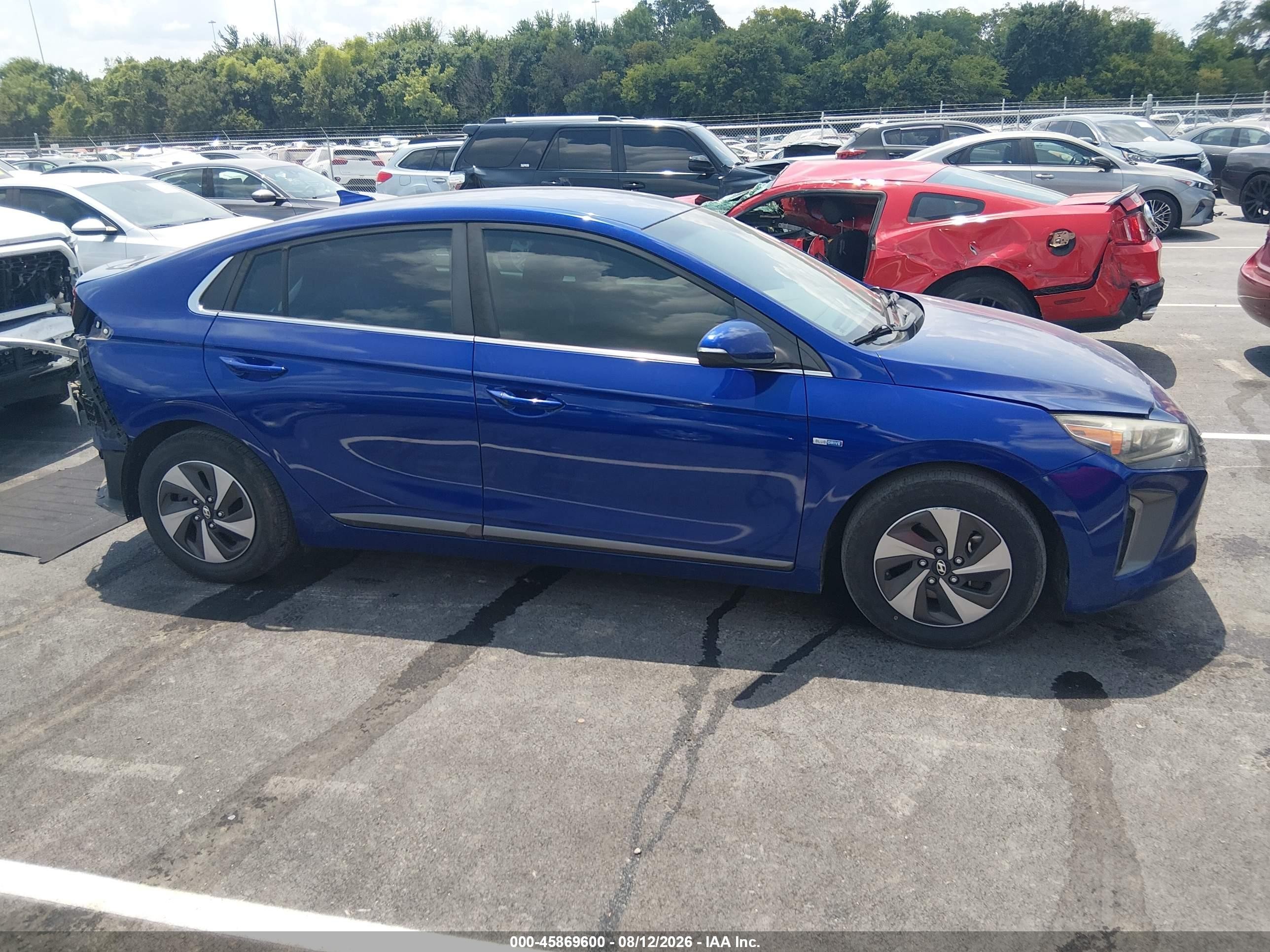 2019 Hyundai Ioniq Hybrid Sel Синий vin: KMHC75LCXKU119760