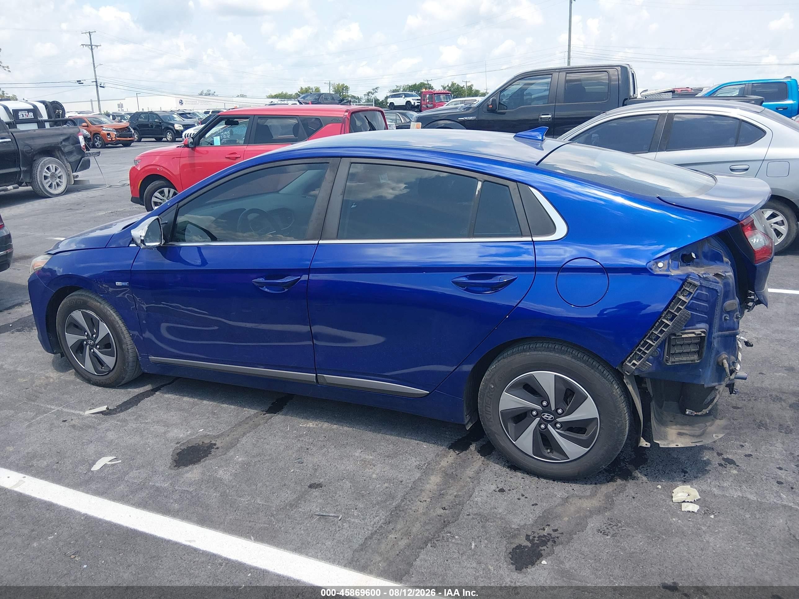 2019 Hyundai Ioniq Hybrid Sel Синий vin: KMHC75LCXKU119760