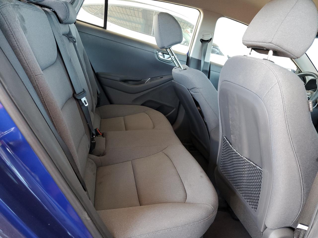 2020 Hyundai Ioniq Se Blue vin: KMHC75LCXLU213610