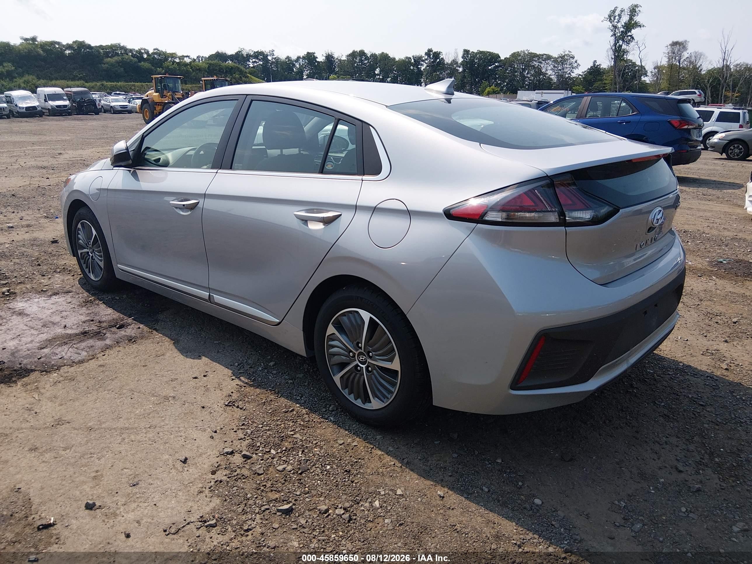 2022 Hyundai Ioniq Plug-in Hybrid Sel Silver vin: KMHC75LD0NU274136