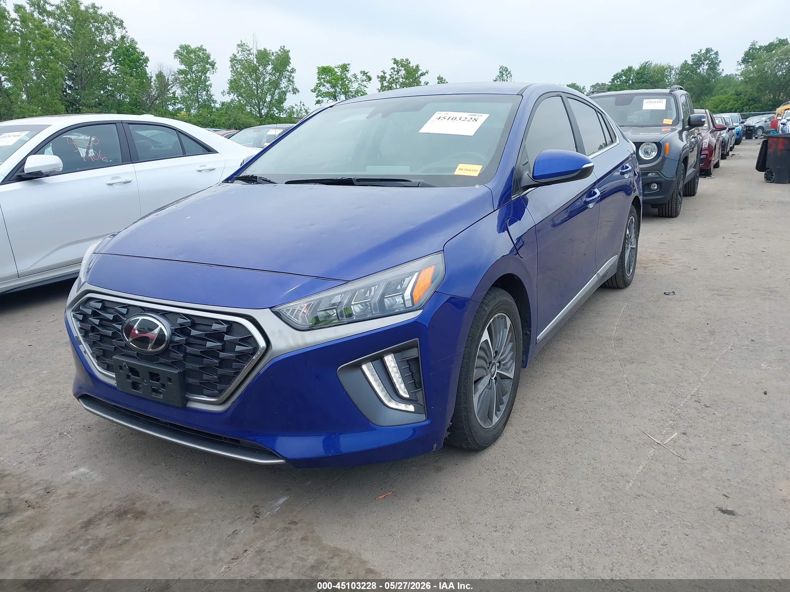2021 Hyundai Ioniq Plug-in Hybrid Sel Blue vin: KMHC75LD3MU255904