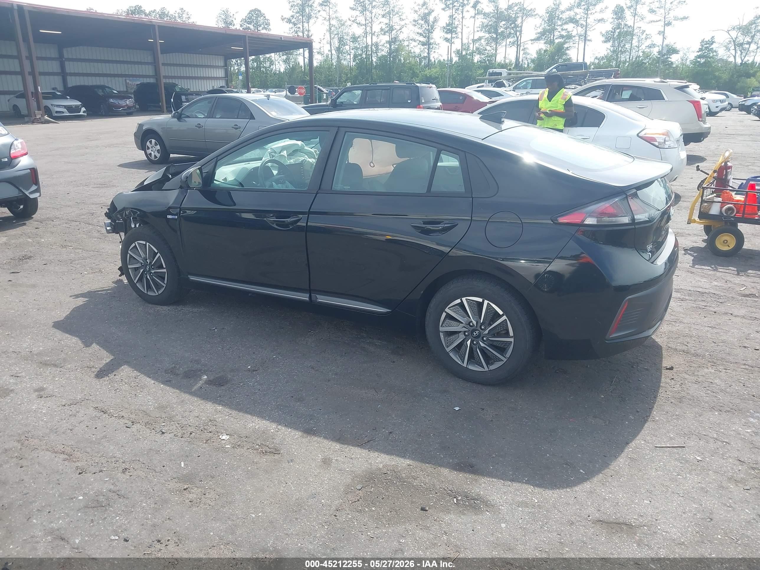 2020 Hyundai Ioniq Electric Se Black vin: KMHC75LJ0LU060735