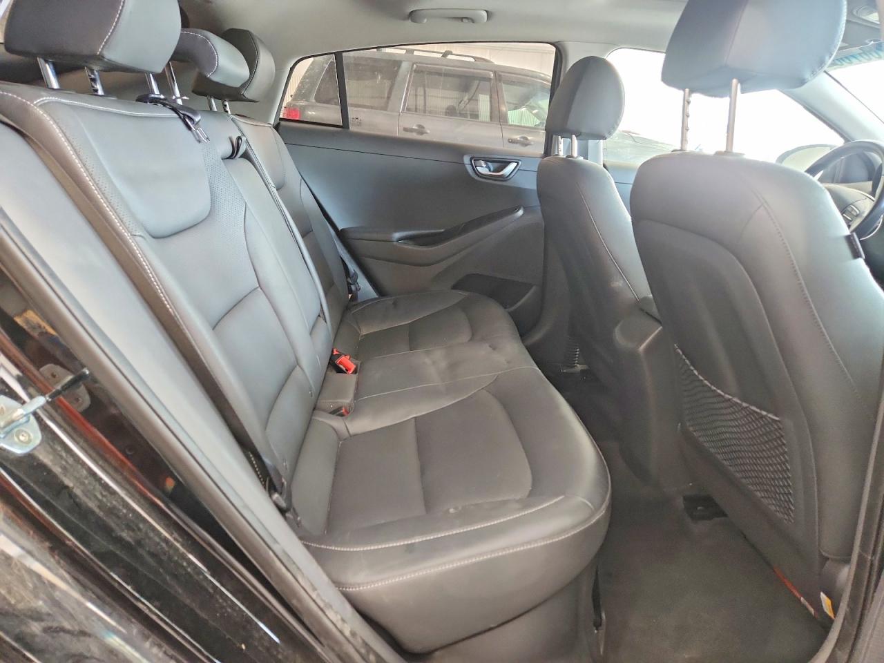 2018 Hyundai Ioniq Limited Черный vin: KMHC85LC1JU071657