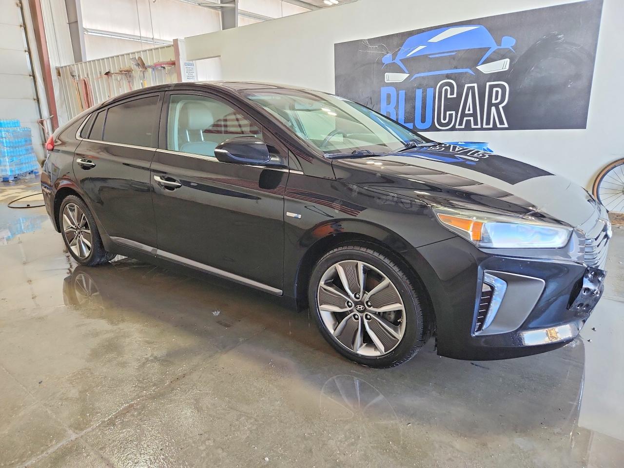 2018 Hyundai Ioniq Limited Черный vin: KMHC85LC1JU071657