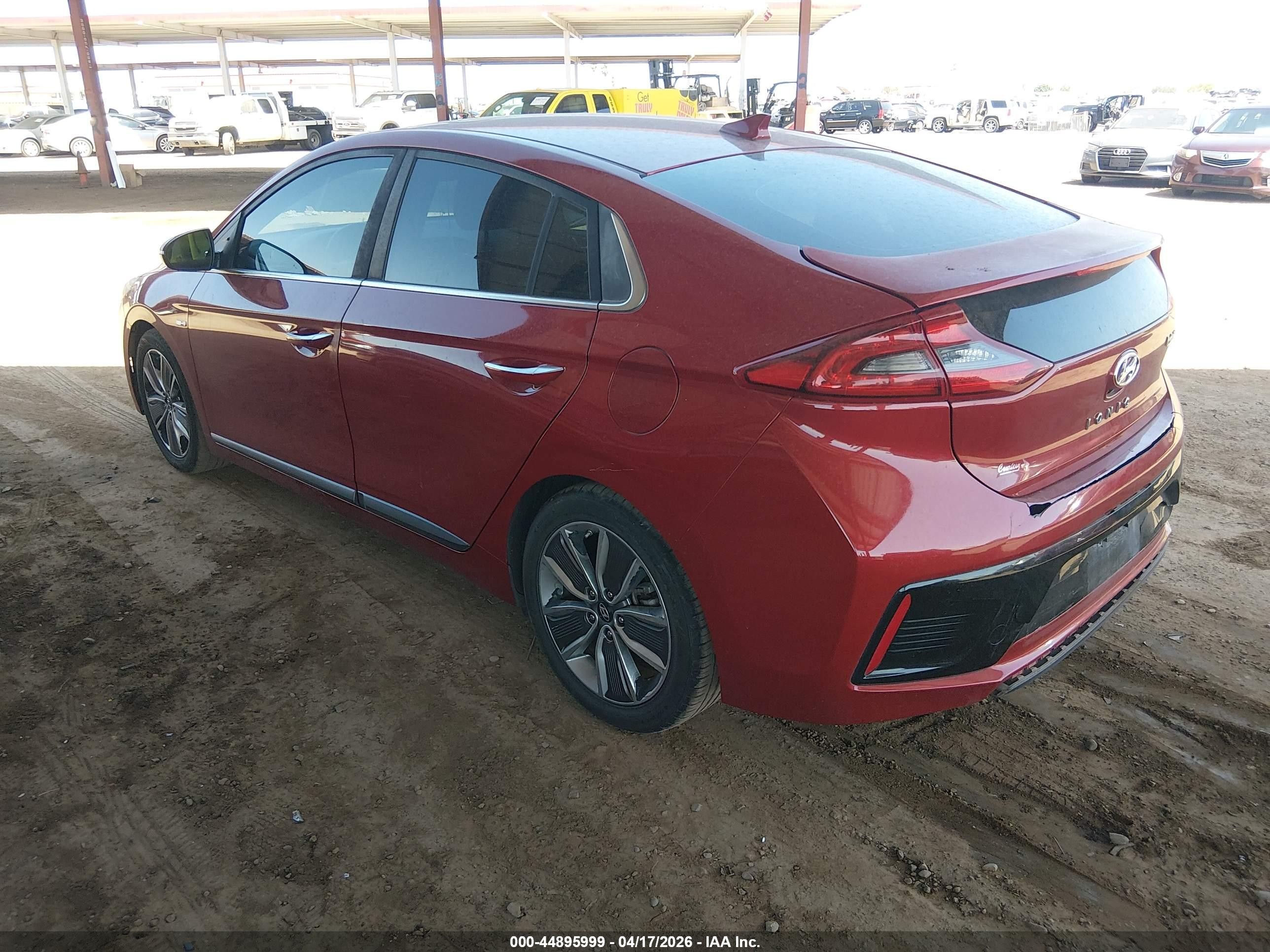 2019 Hyundai Ioniq Hybrid Limited Red vin: KMHC85LC2KU112640