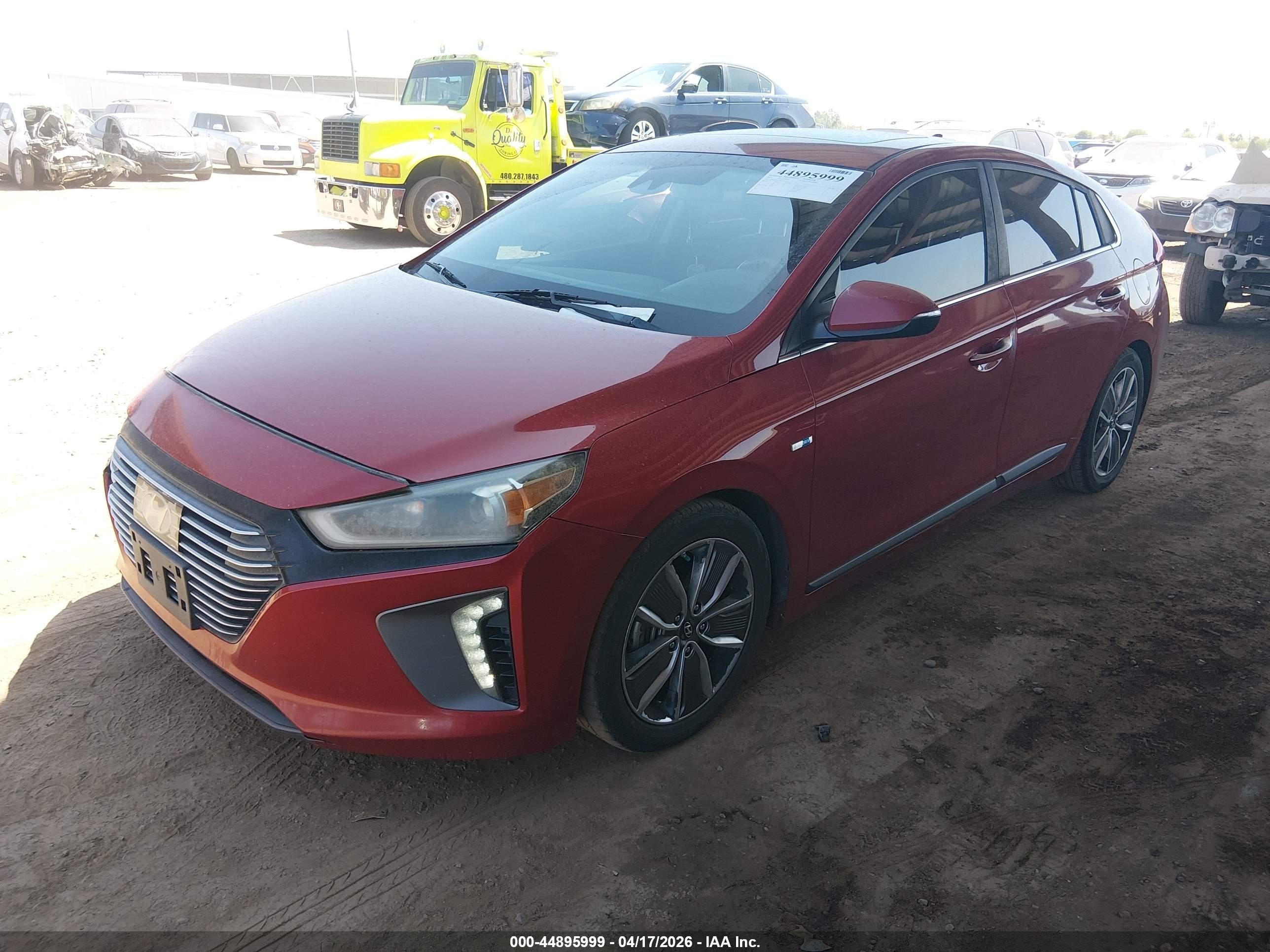 2019 Hyundai Ioniq Hybrid Limited Red vin: KMHC85LC2KU112640