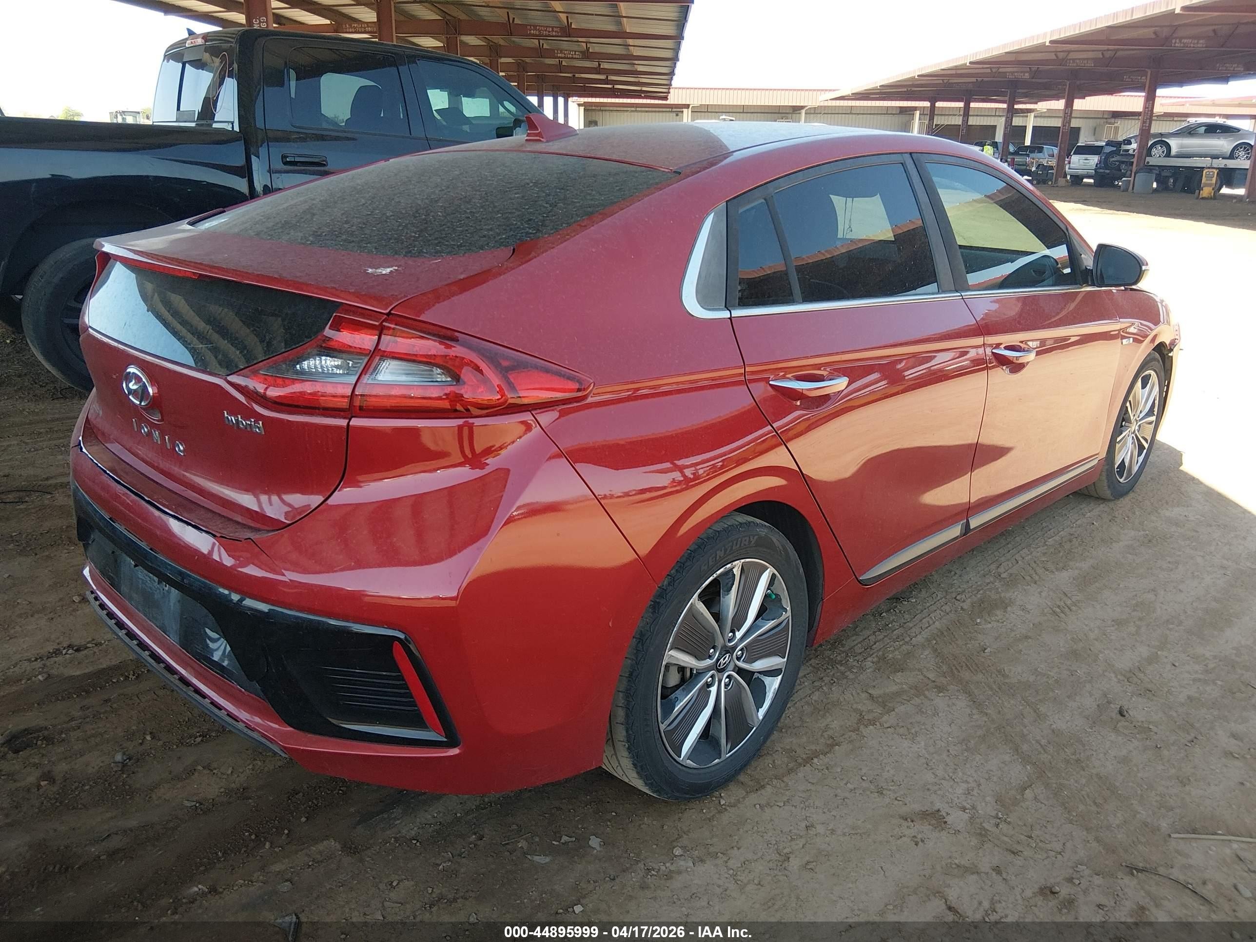2019 Hyundai Ioniq Hybrid Limited Red vin: KMHC85LC2KU112640