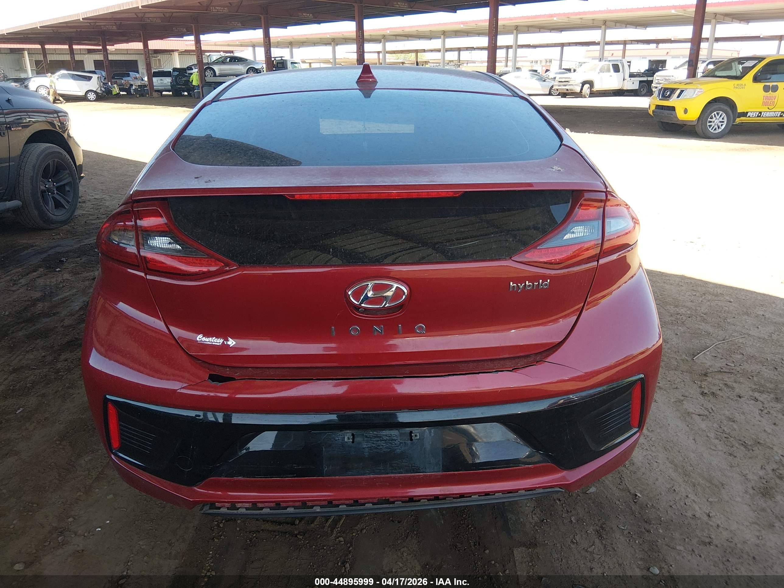 2019 Hyundai Ioniq Hybrid Limited Red vin: KMHC85LC2KU112640