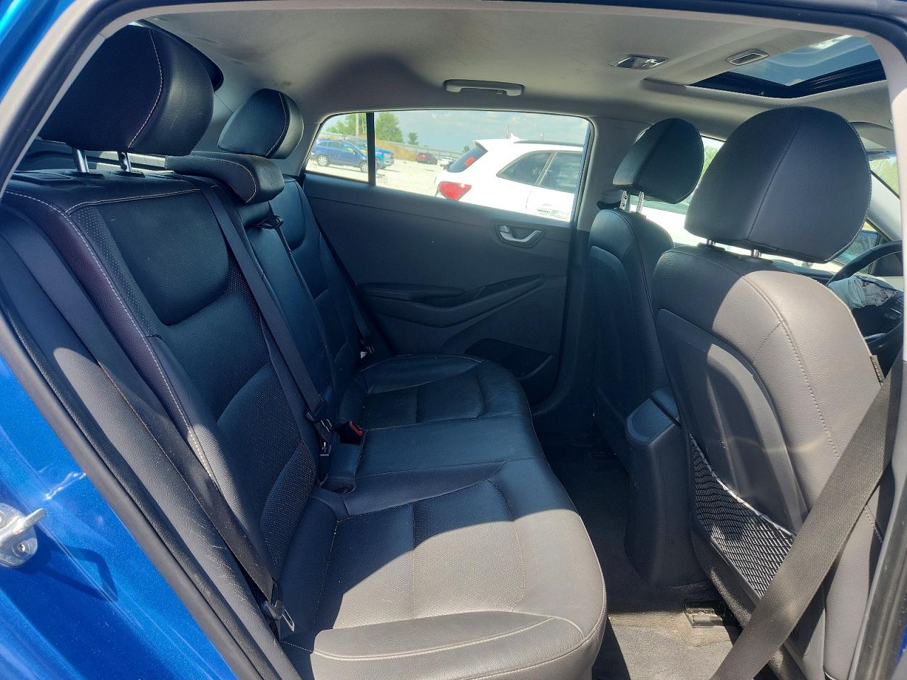 2018 Hyundai Ioniq Limited Синий vin: KMHC85LC7JU072277