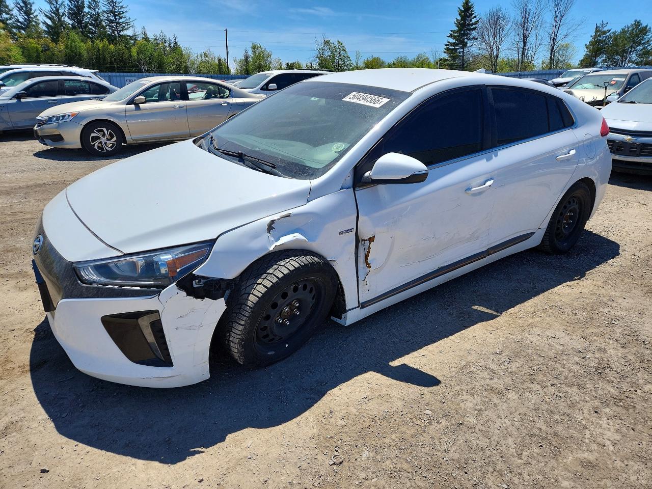2019 Hyundai Ioniq Preferred White vin: KMHC85LHXKU038671