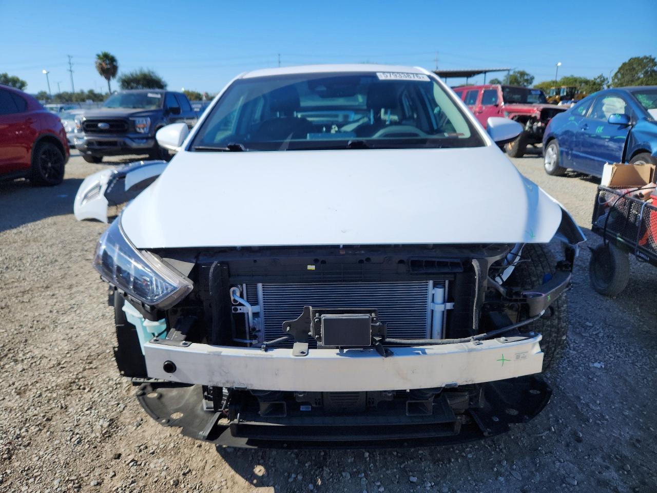 2021 Hyundai Ioniq Limited White vin: KMHC85LJ1MU081902