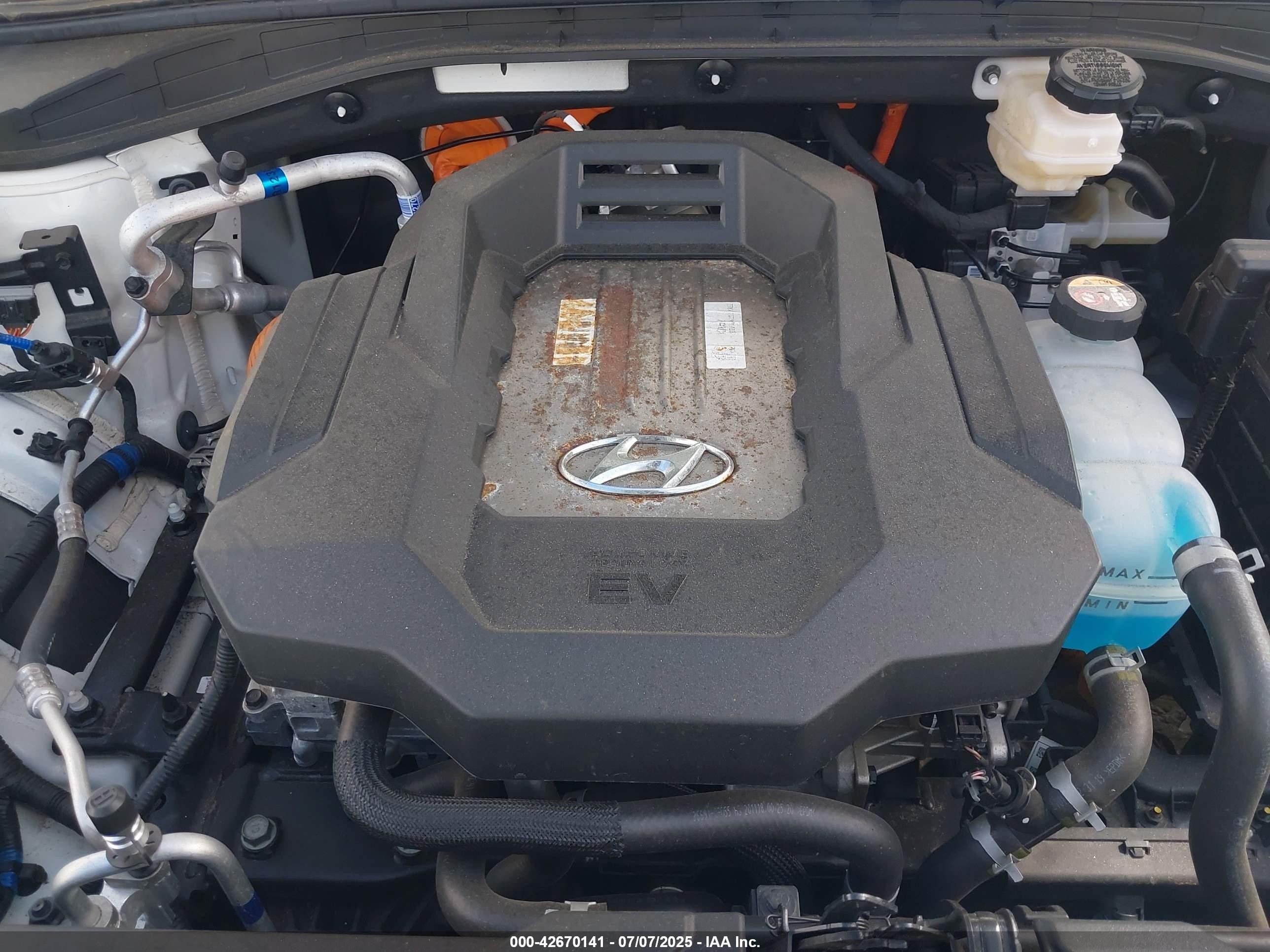 2021 Hyundai Ioniq Electric Limited White vin: KMHC85LJ9MU079749