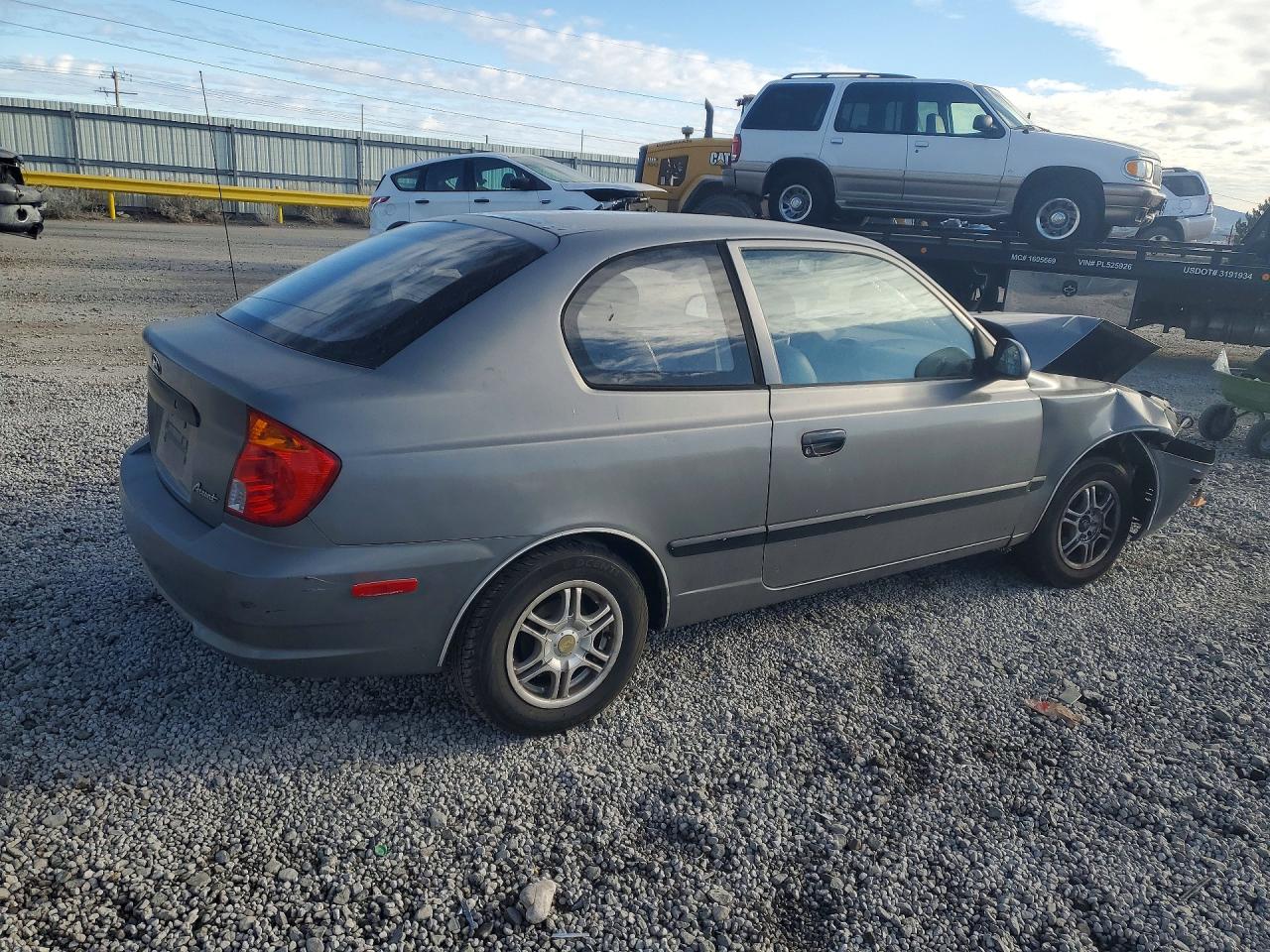 2004 Hyundai Accent L Синий vin: KMHCF35C14U307980