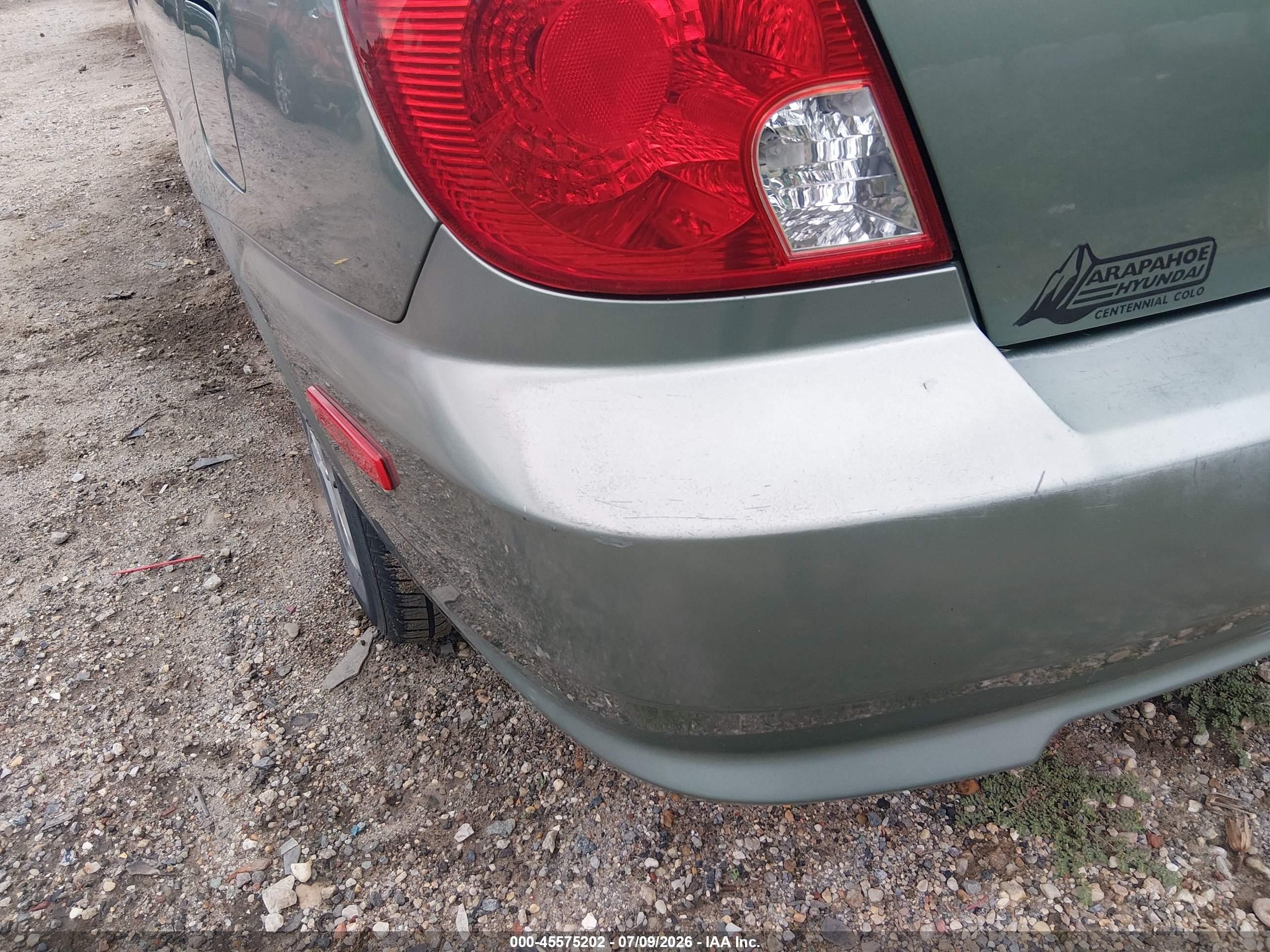 2004 Hyundai Accent   Green vin: KMHCF35C54U299866