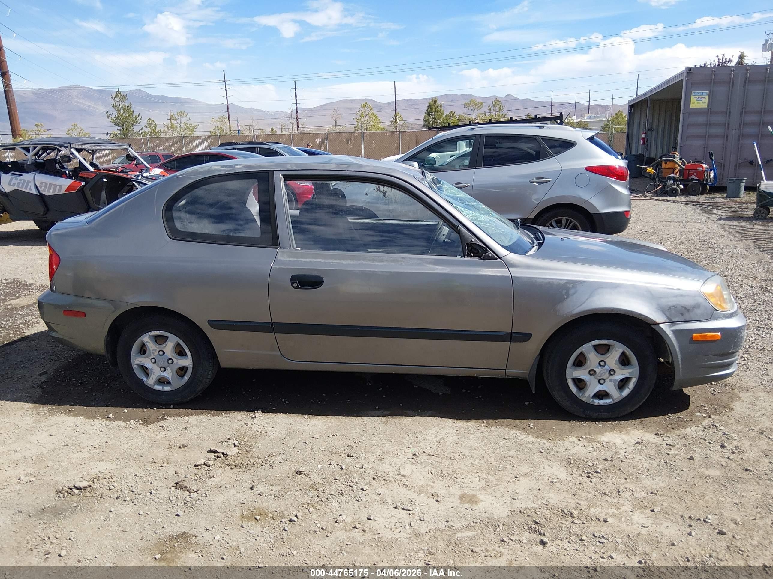 2003 Hyundai Accent   Gray vin: KMHCF35C93U270269