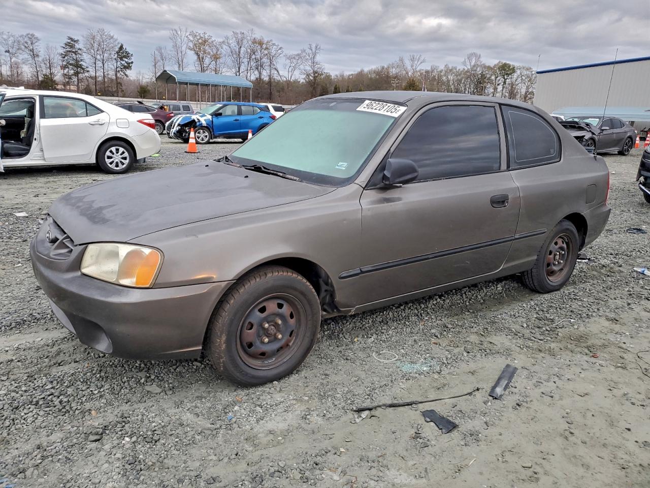 2001 Hyundai Accent L Серый vin: KMHCF35G11U101251