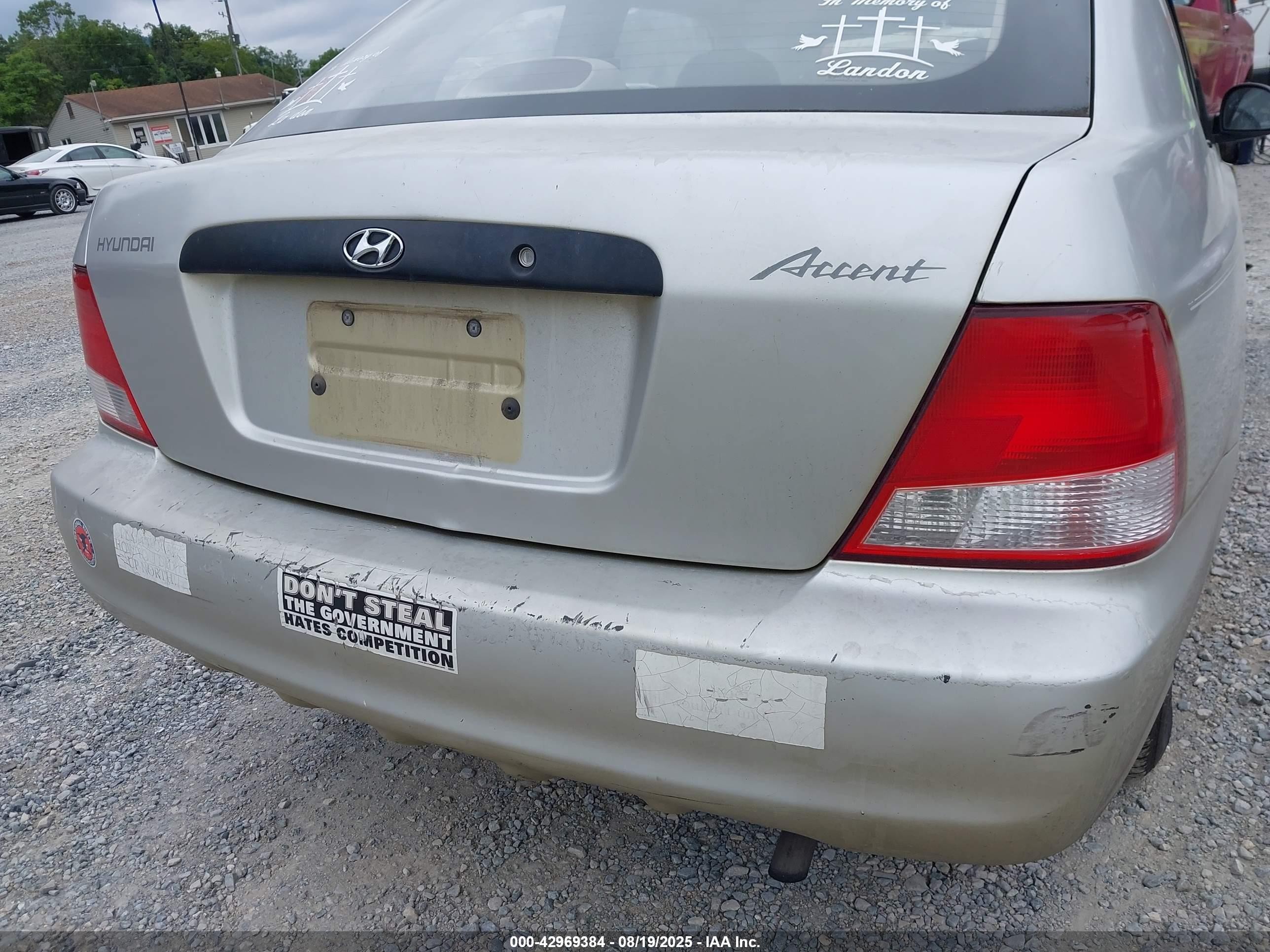 2002 Hyundai Accent L Silver vin: KMHCF35G12U230303