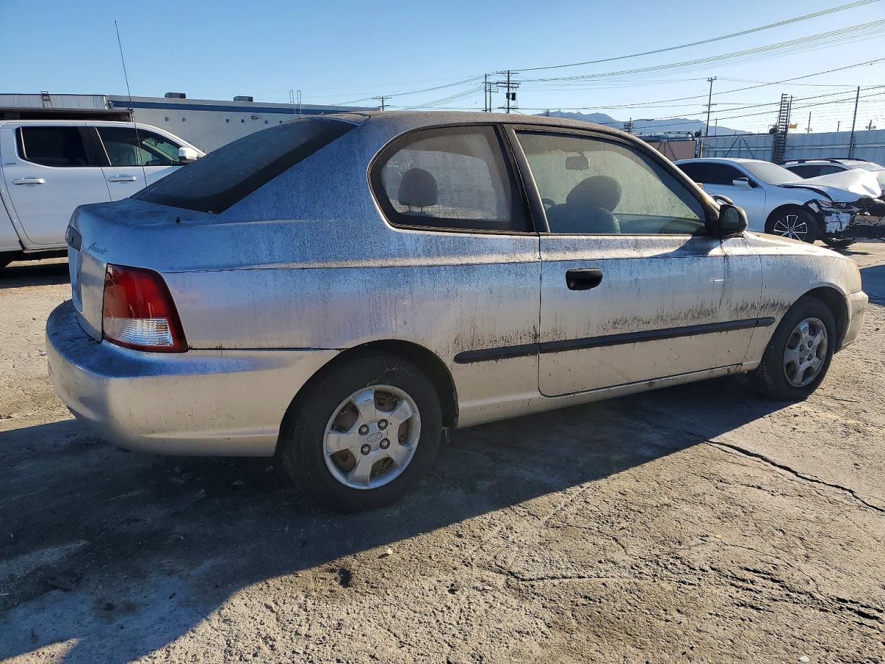 2001 Hyundai Accent L Silver vin: KMHCF35G51U106873