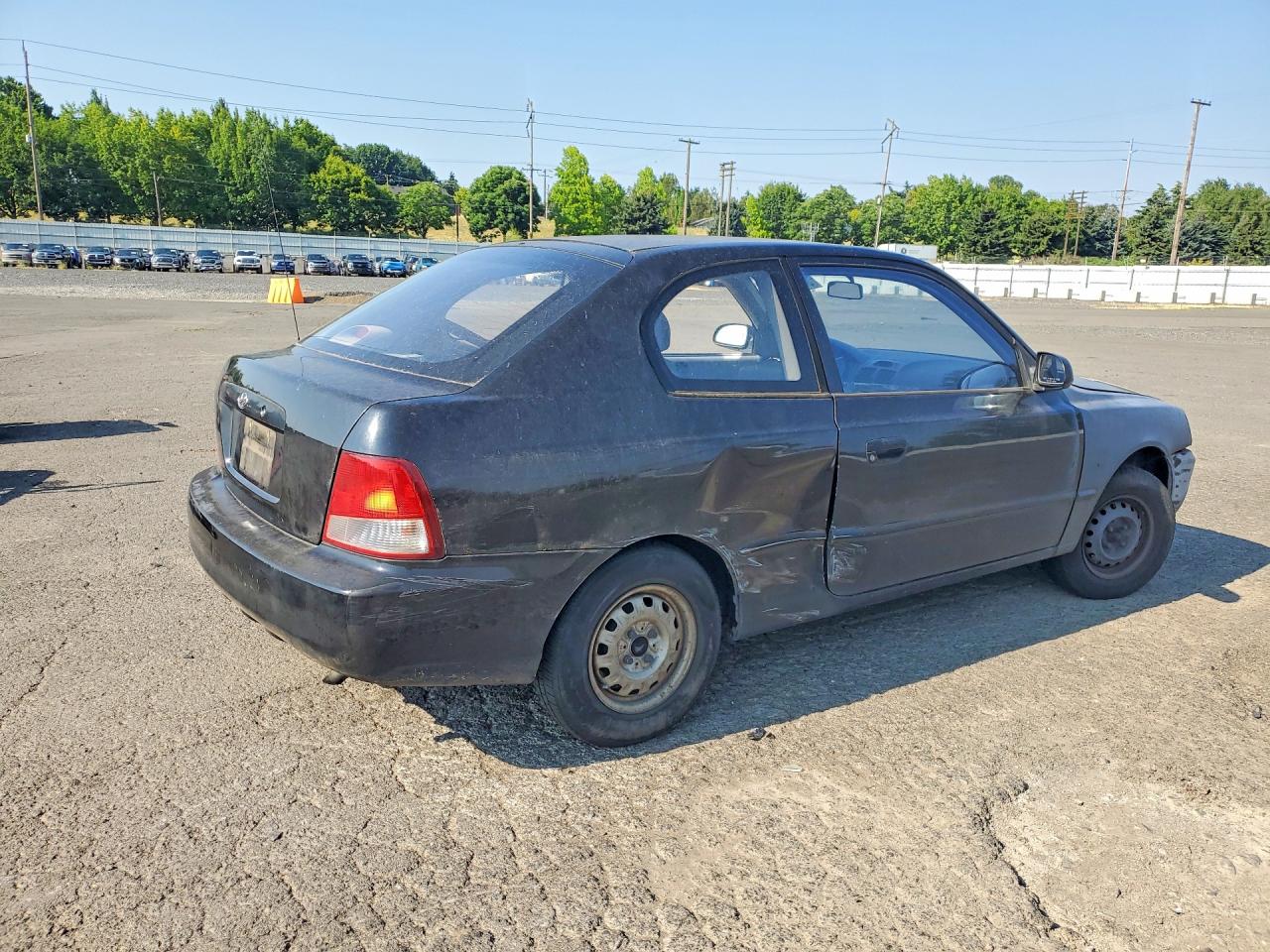 2000 Hyundai Accent L Черный vin: KMHCF35G7YU039171