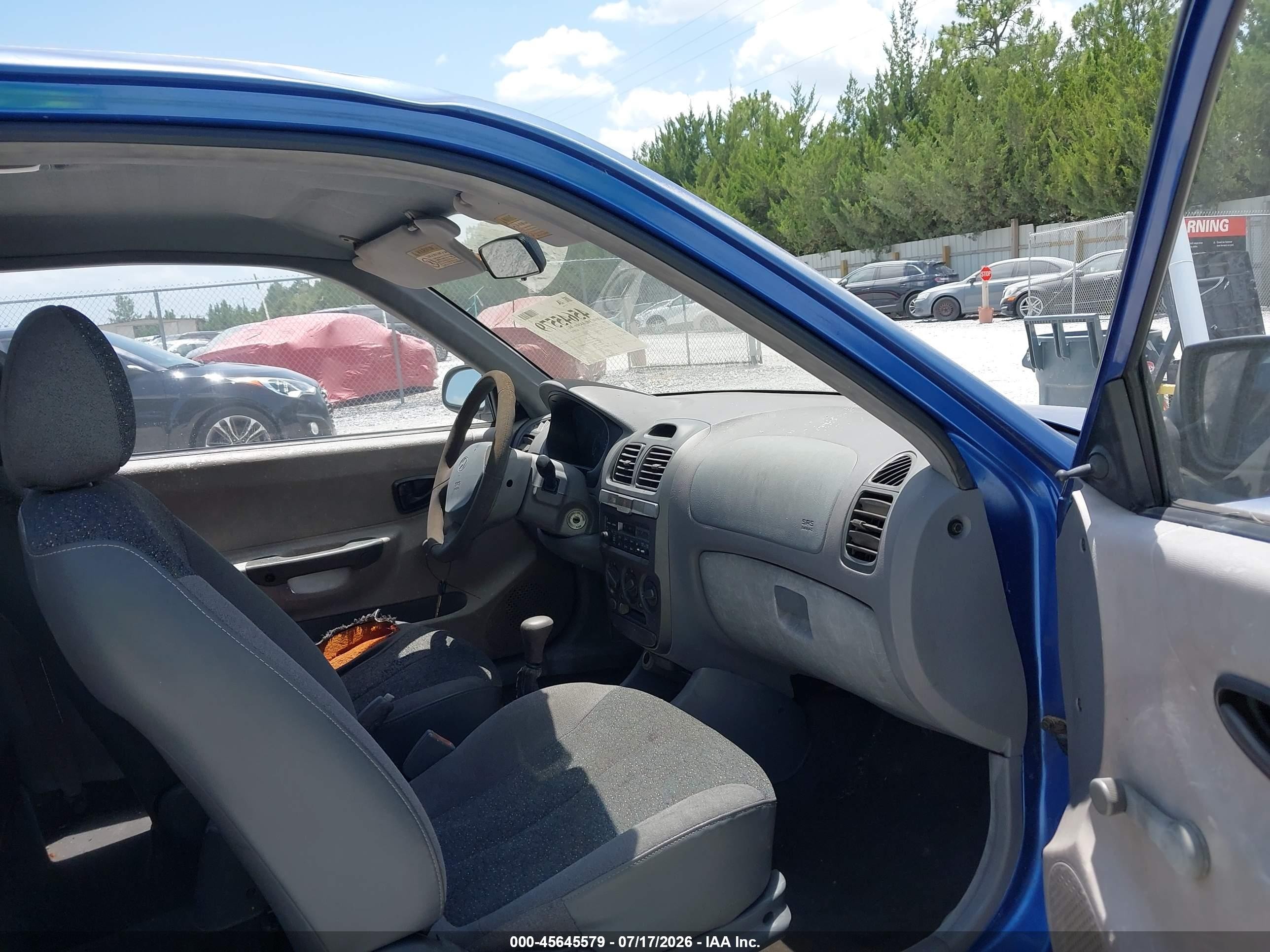 2002 Hyundai Accent L Blue vin: KMHCF35G82U165501