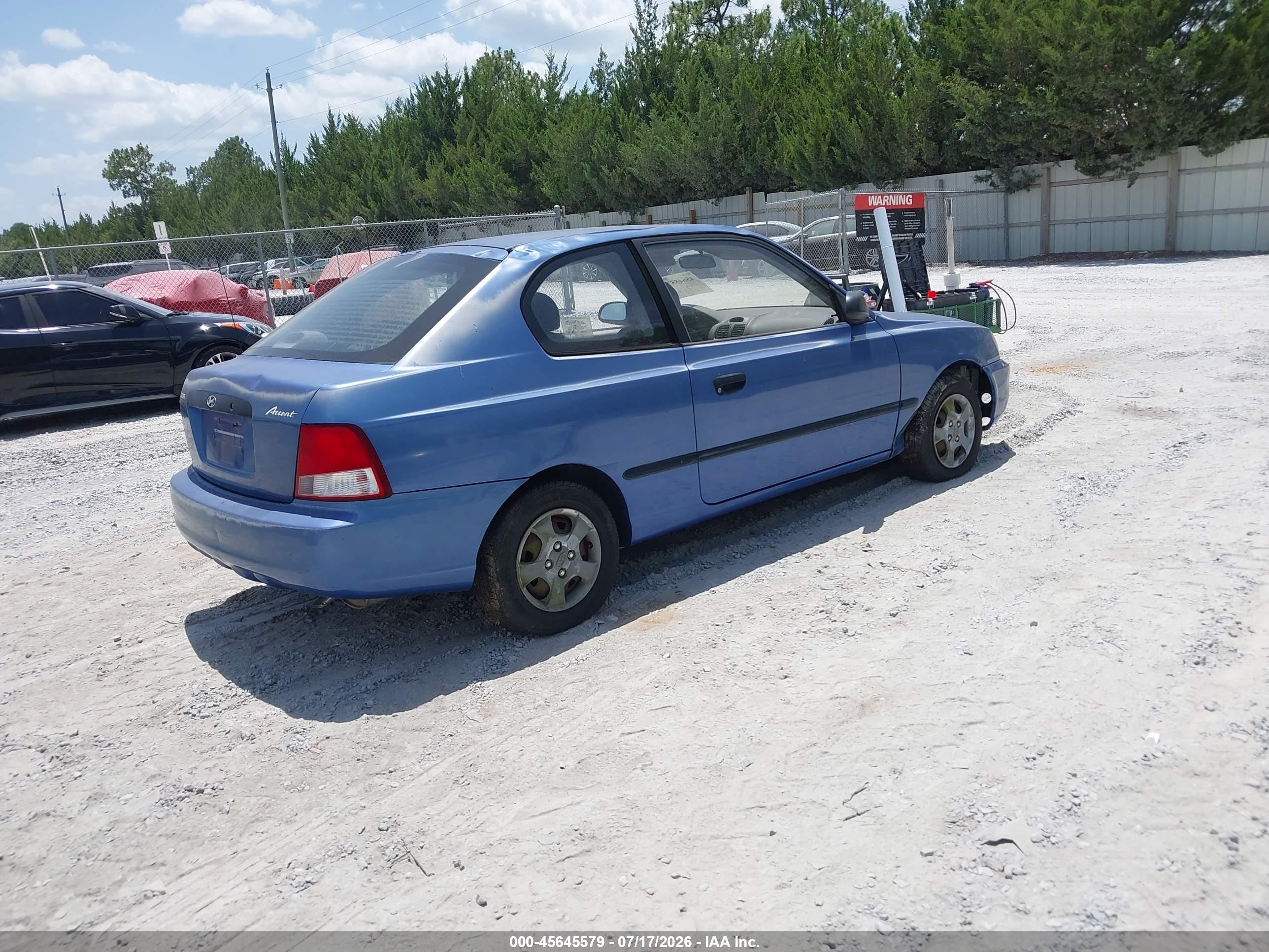 2002 Hyundai Accent L Blue vin: KMHCF35G82U165501