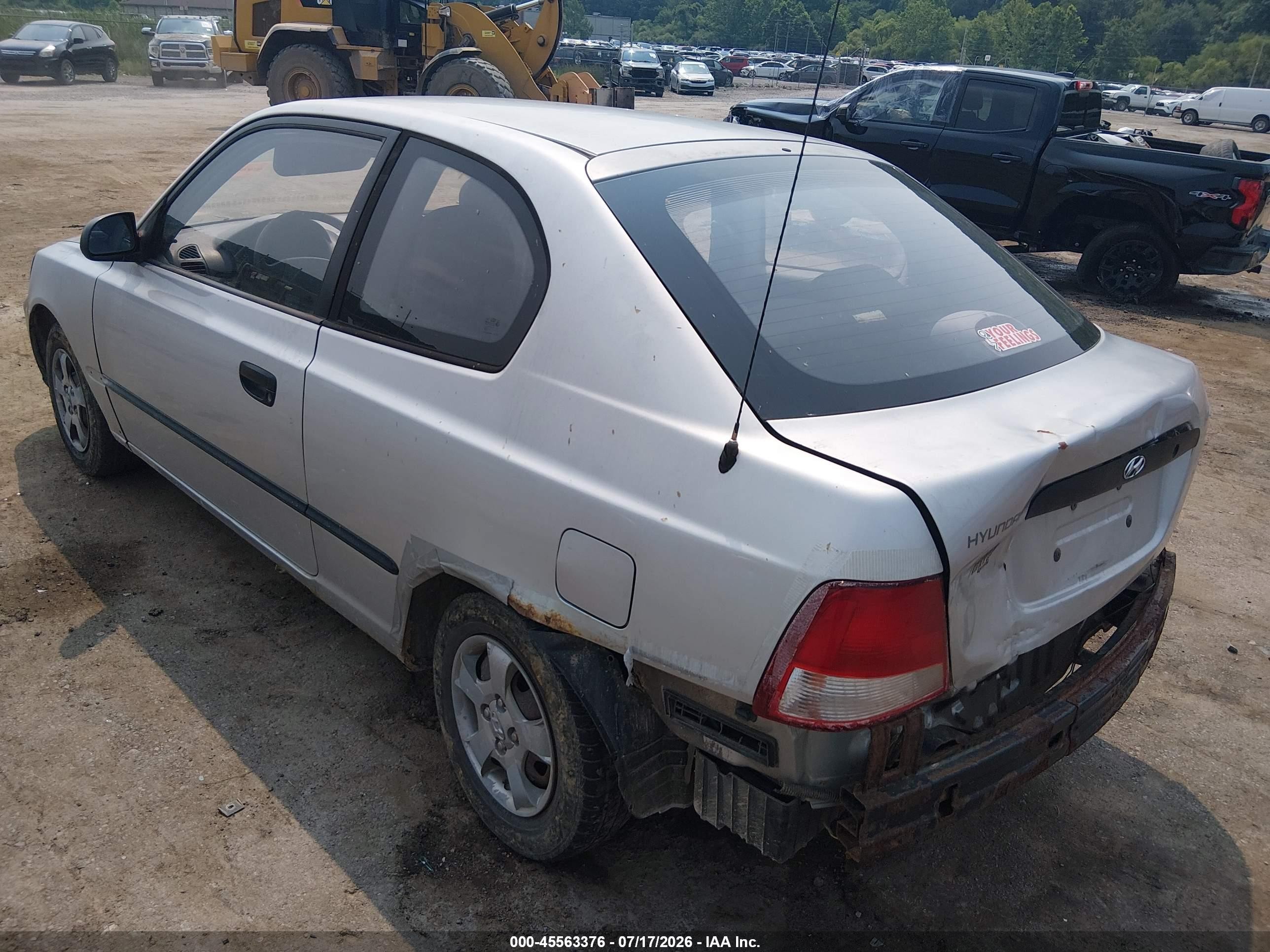 2002 Hyundai Accent L Silver vin: KMHCF35GX2U164933