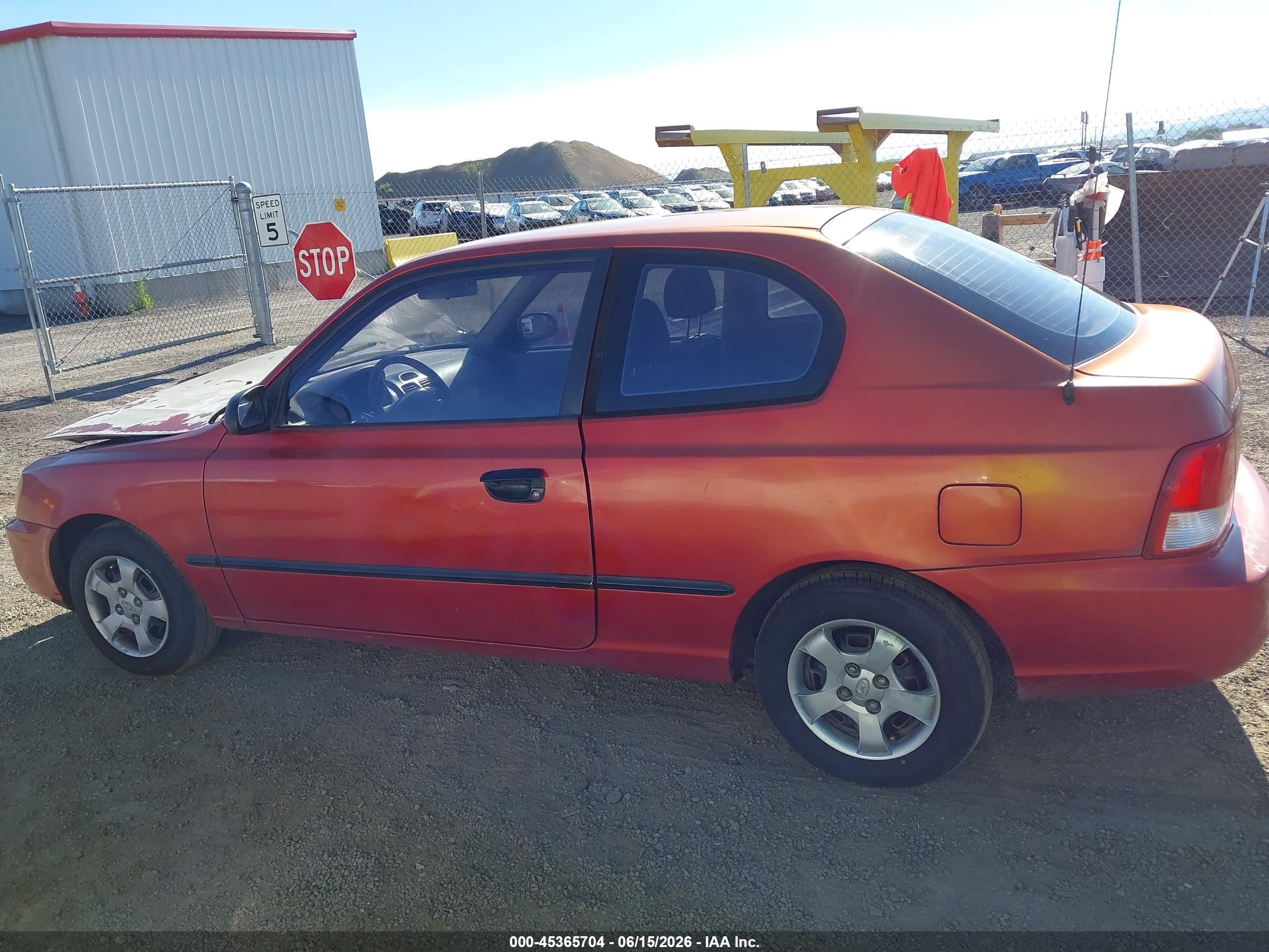 2000 Hyundai Accent L Red vin: KMHCF35GXYU014751