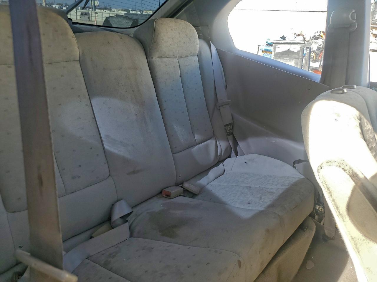 2004 Hyundai Accent Gl White vin: KMHCG35C04U285872