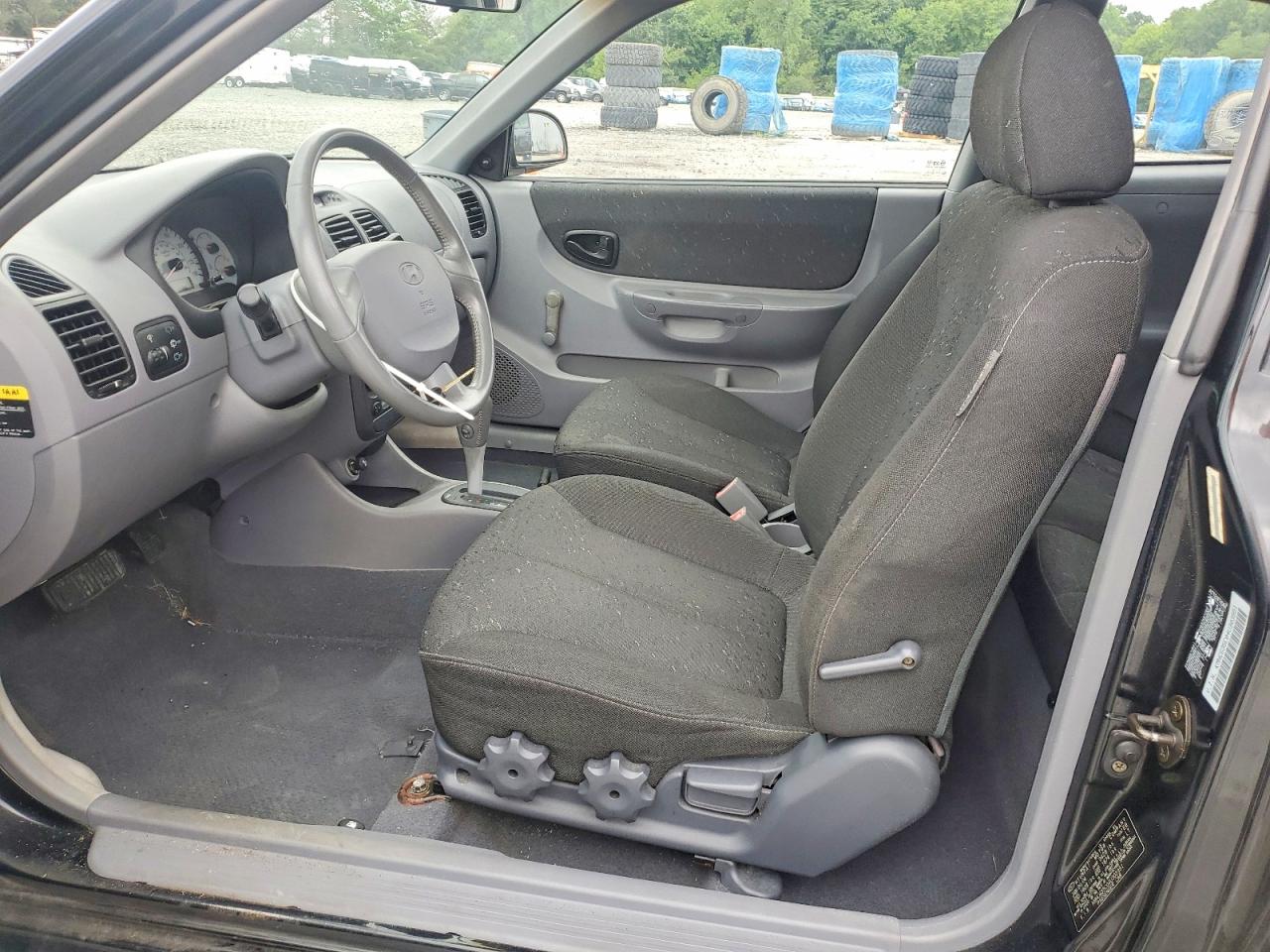 2004 Hyundai Accent Gl Black vin: KMHCG35C04U303951