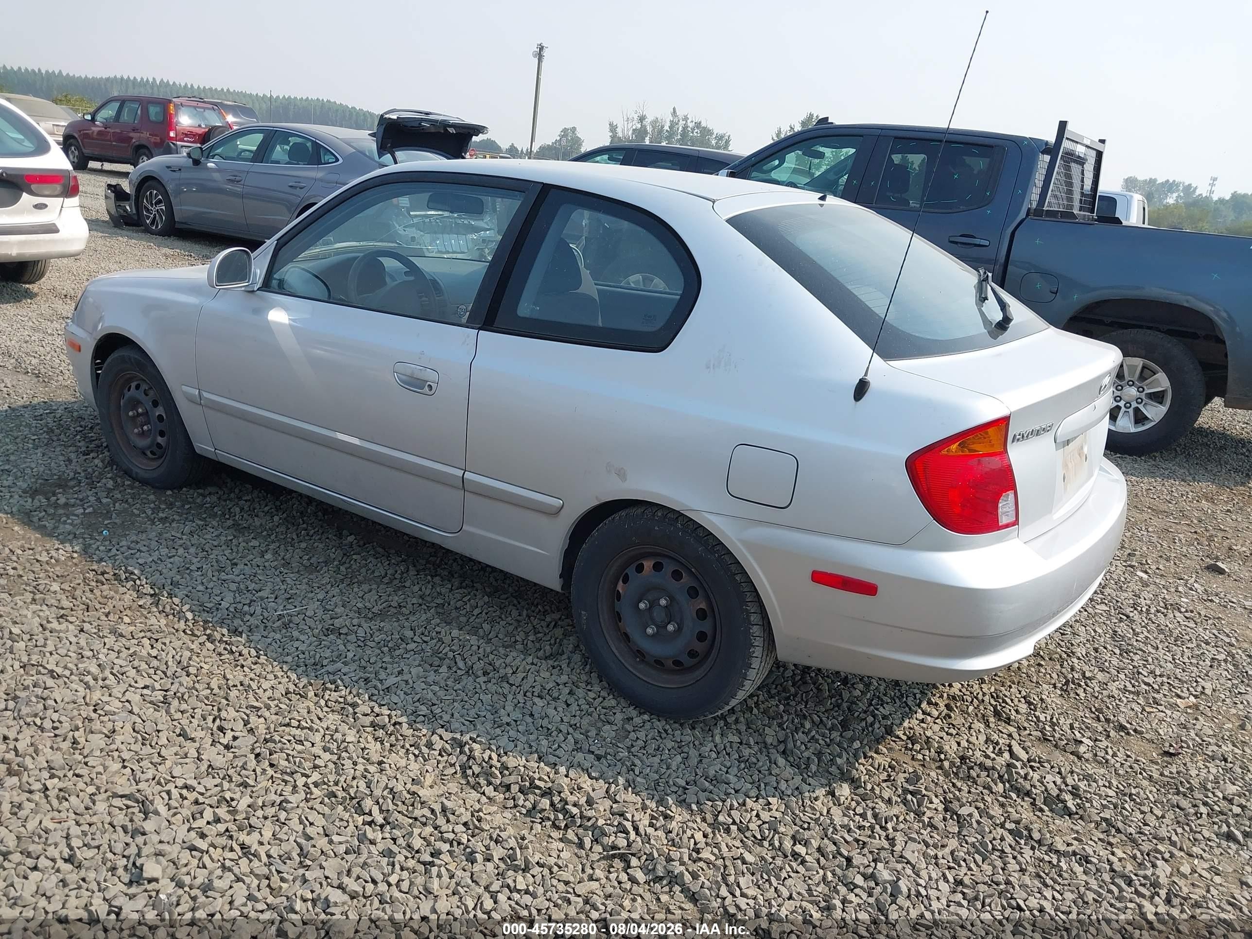 2005 Hyundai Accent Gls/gt Серебряный vin: KMHCG35C25U325418