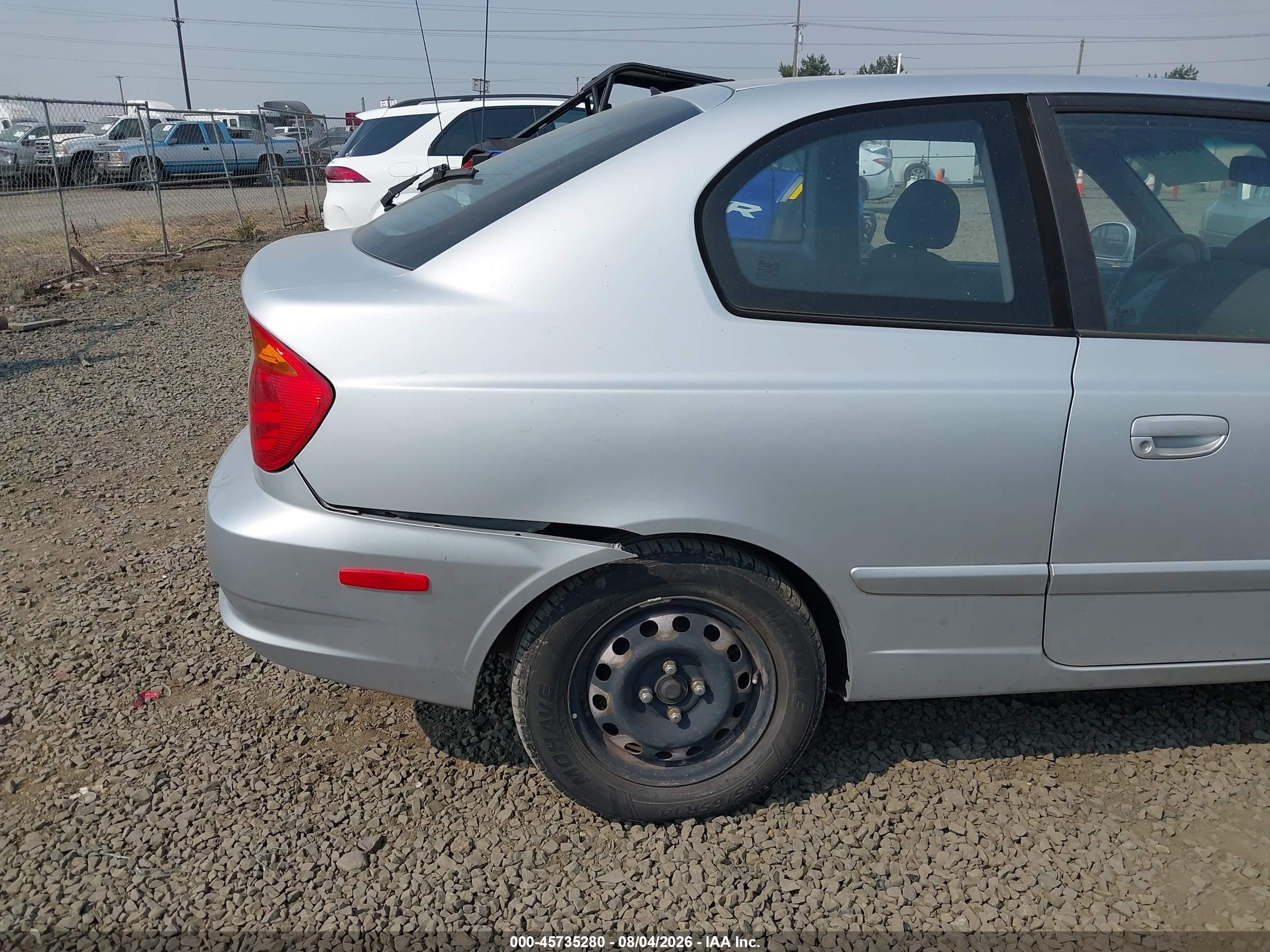 2005 Hyundai Accent Gls/gt Серебряный vin: KMHCG35C25U325418