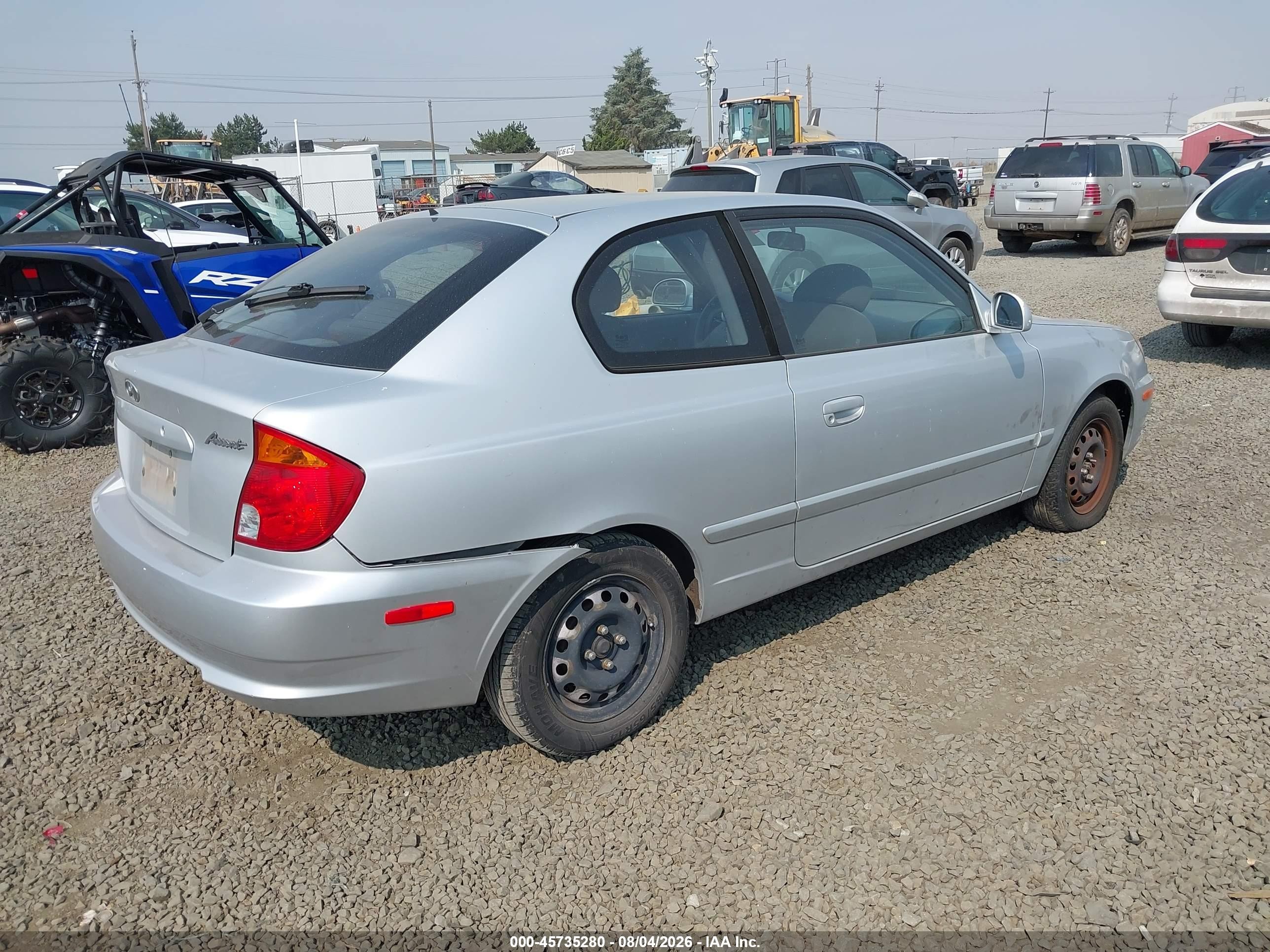 2005 Hyundai Accent Gls/gt Серебряный vin: KMHCG35C25U325418