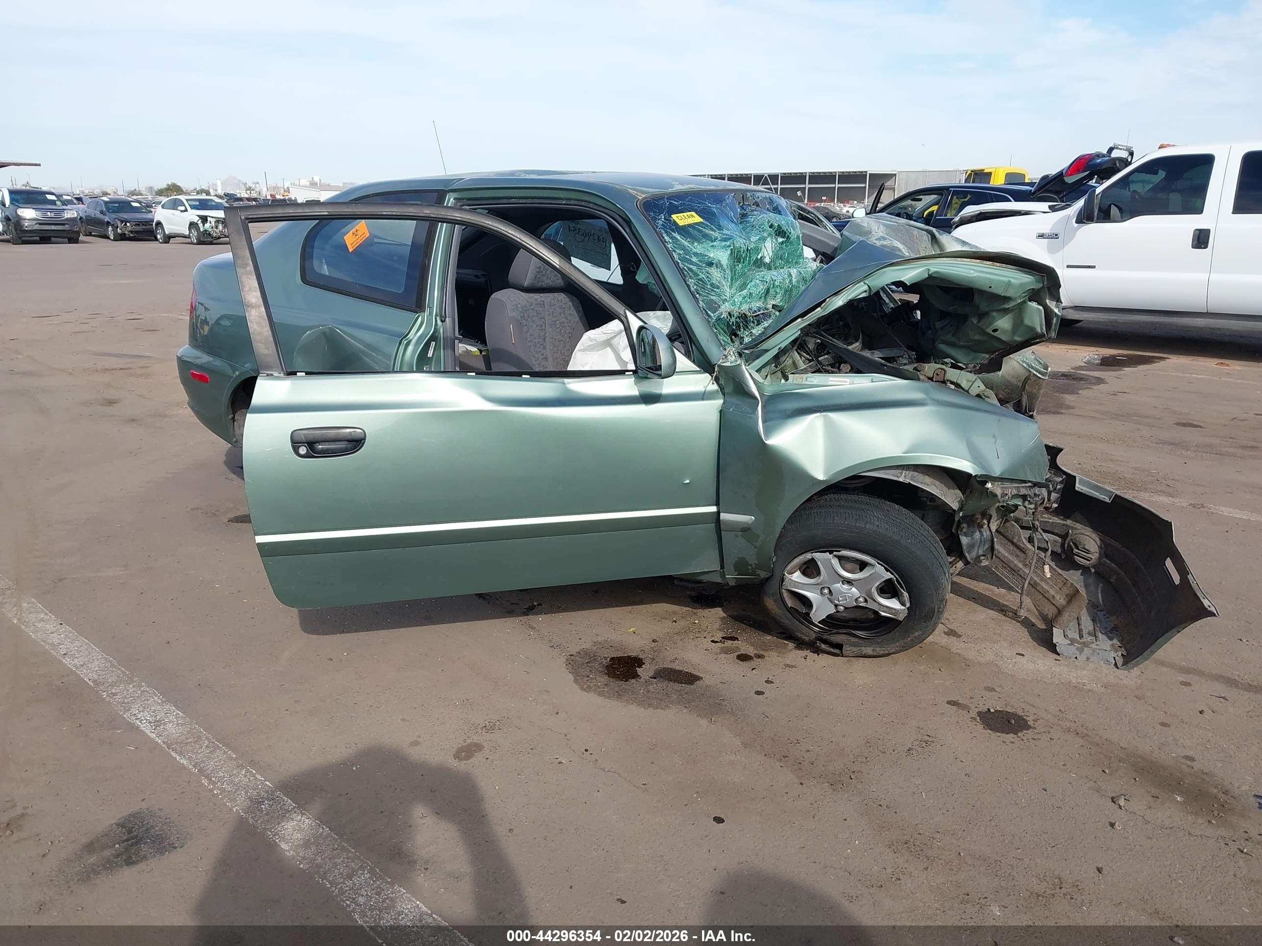 2004 Hyundai Accent Gl/gt Green vin: KMHCG35C34U279175