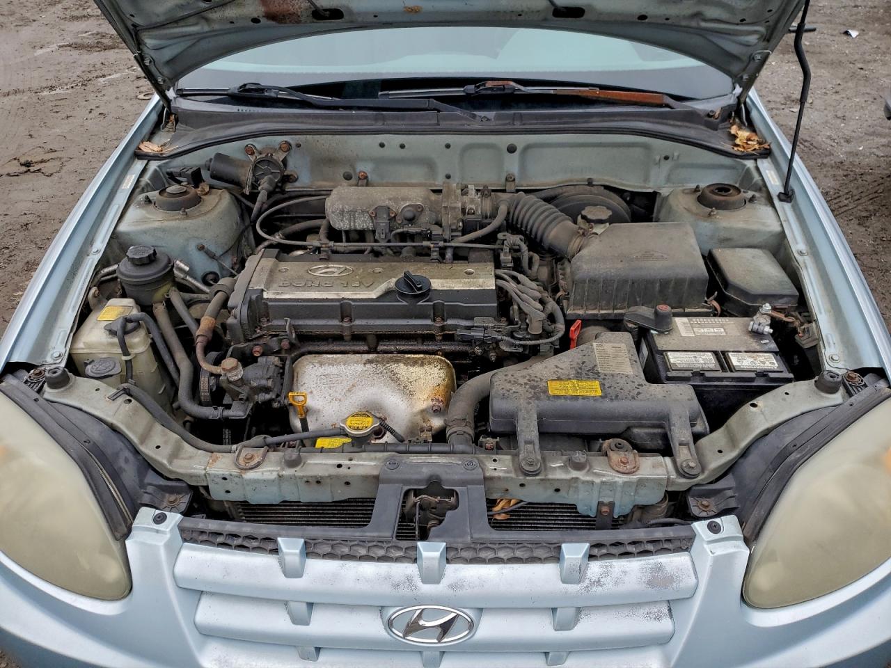 2004 Hyundai Accent Gl Turquoise vin: KMHCG35C34U317181