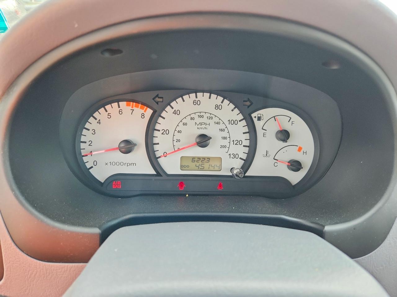 2005 Hyundai Accent Gs Silver vin: KMHCG35C45U350630