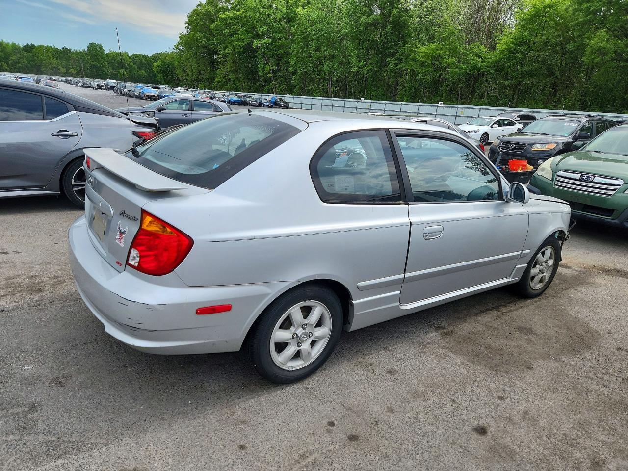 2005 Hyundai Accent Gs Silver vin: KMHCG35C45U350630