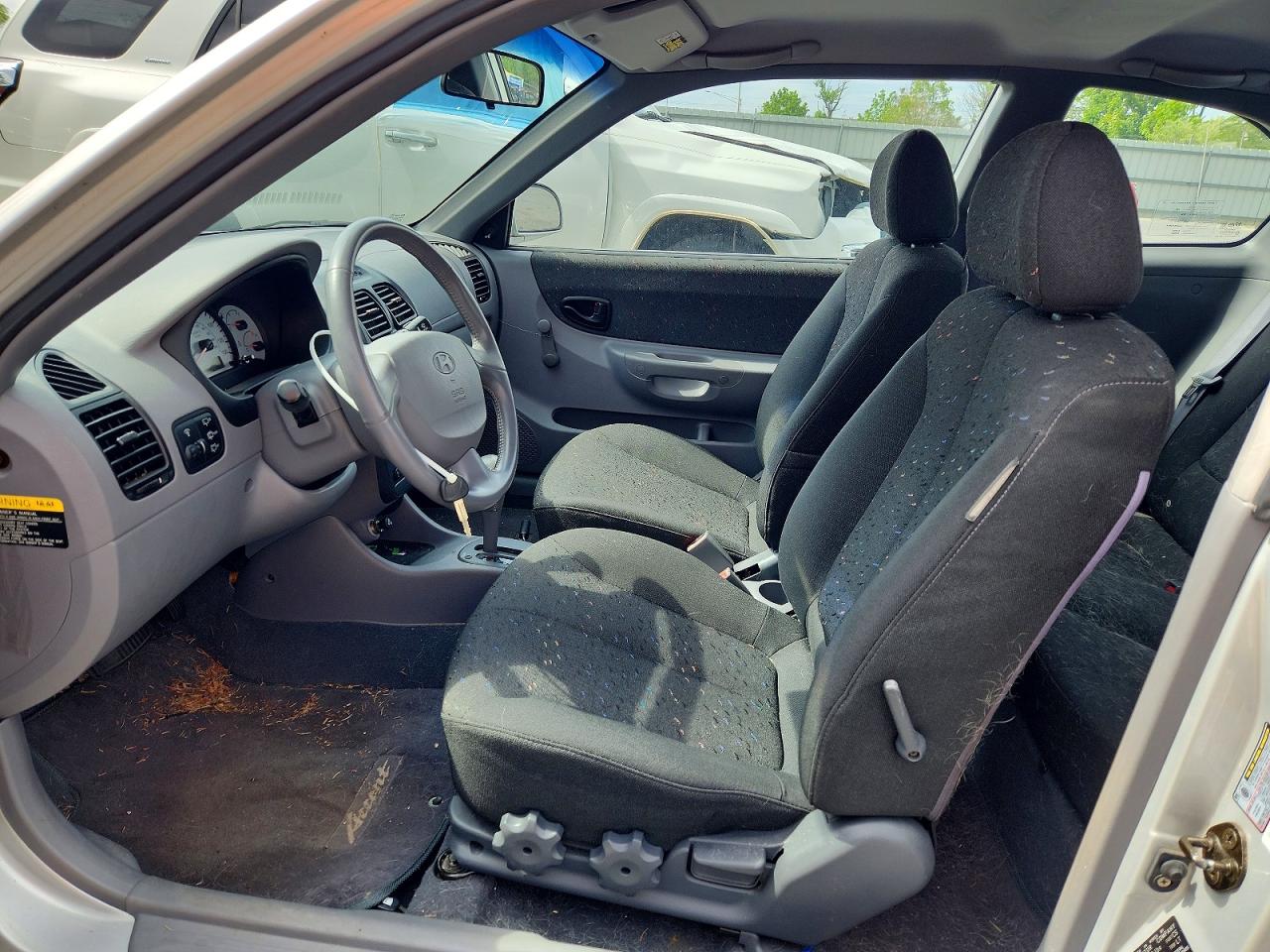 2005 Hyundai Accent Gs Silver vin: KMHCG35C45U350630