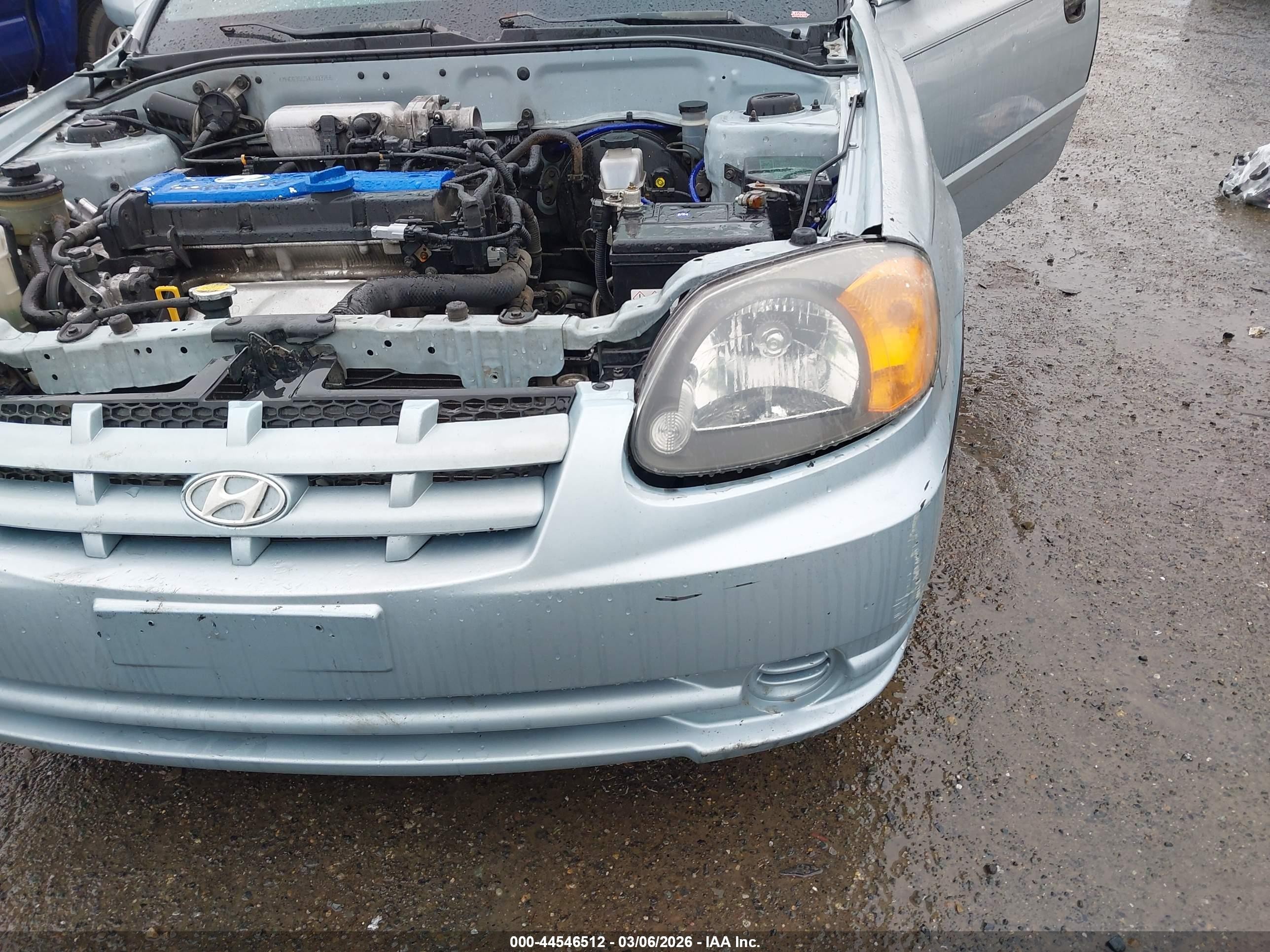 2004 Hyundai Accent Gl/gt Light Blue vin: KMHCG35C54U303766