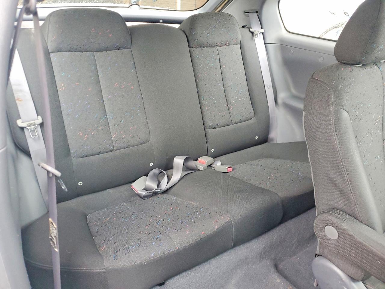 2004 Hyundai Accent Gl Silver vin: KMHCG35C64U279946