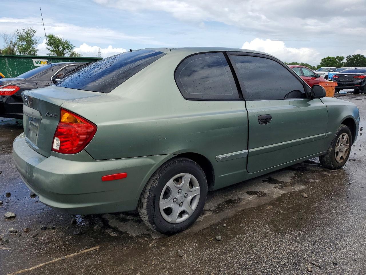 2004 Hyundai Accent Gl Silver vin: KMHCG35C64U286556