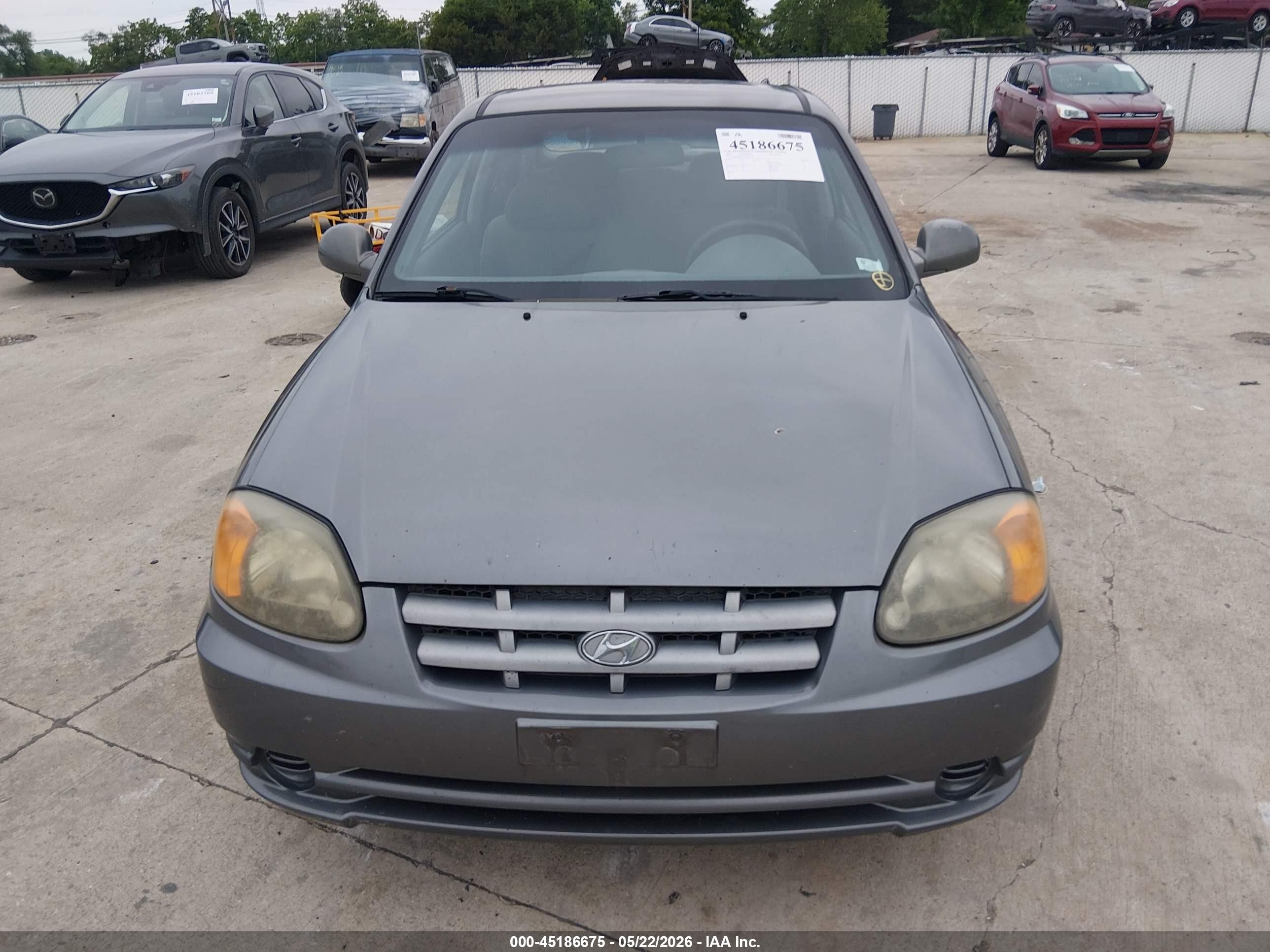 2004 Hyundai Accent Gl/gt Gray vin: KMHCG35C74U318348
