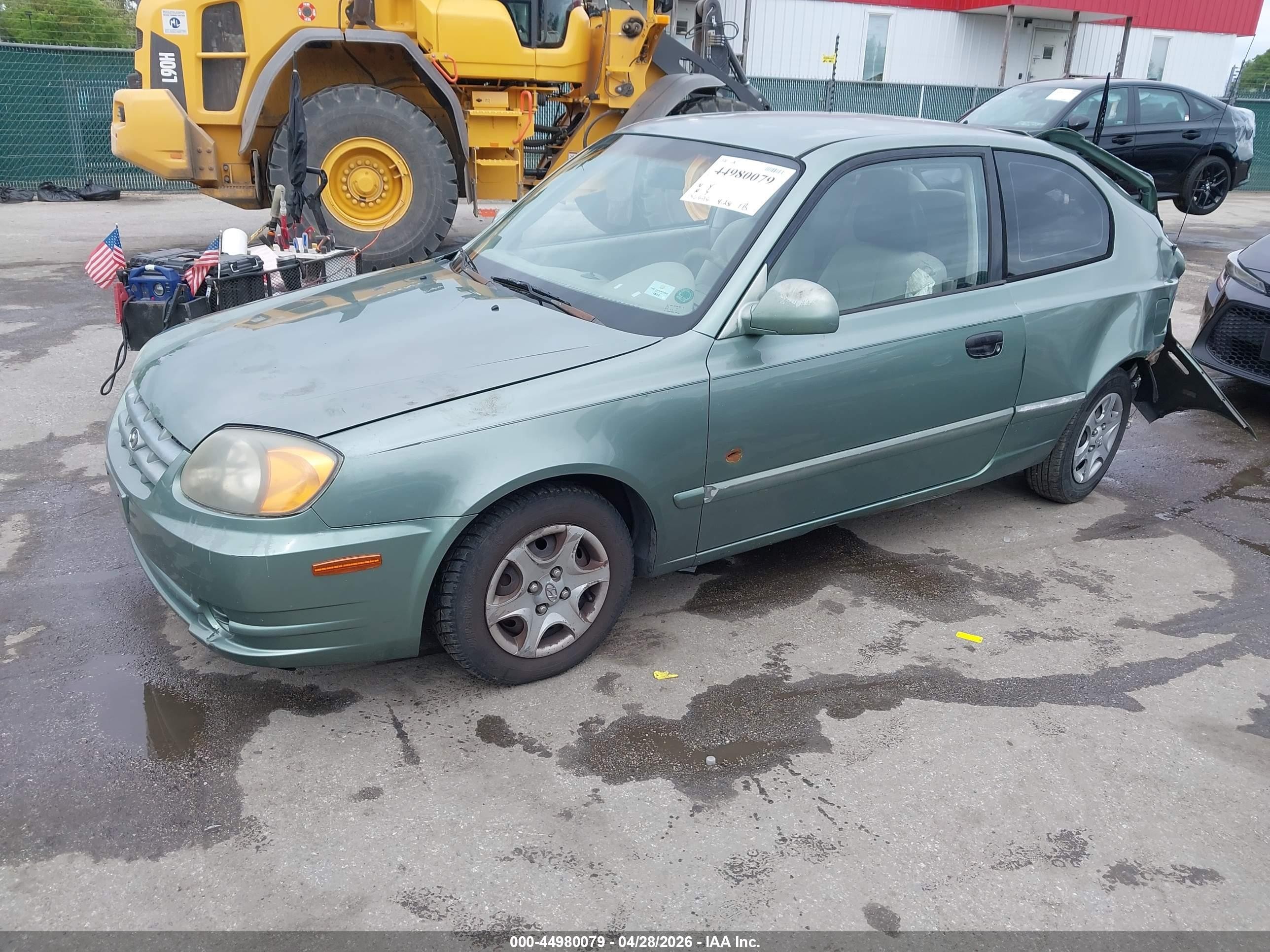 2004 Hyundai Accent Gl/gt Зеленый vin: KMHCG35C74U318527