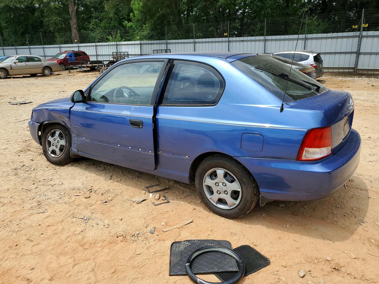 2002 Hyundai Accent Gs Blue vin: KMHCG35C82U210866
