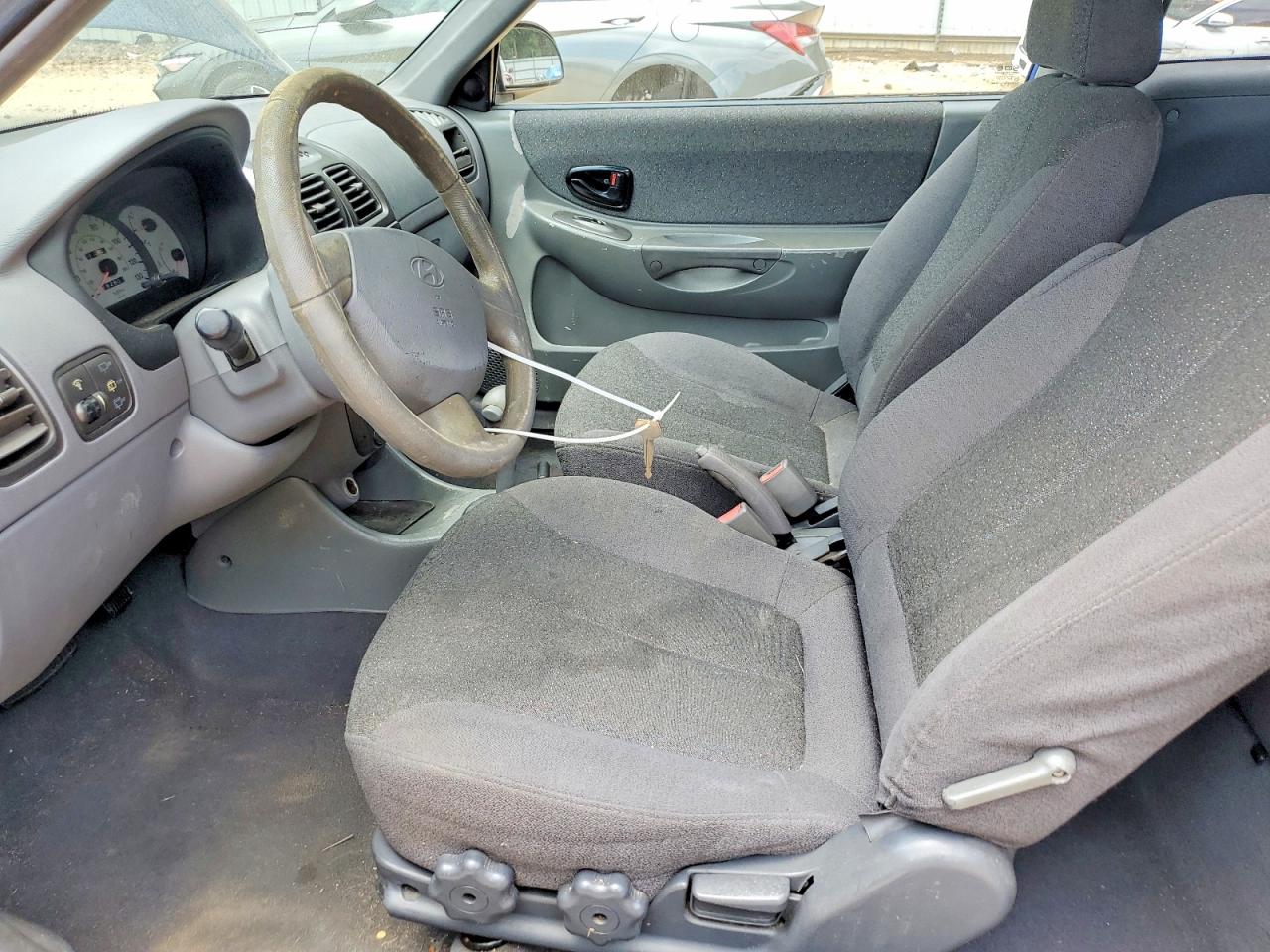 2002 Hyundai Accent Gs Blue vin: KMHCG35C82U210866