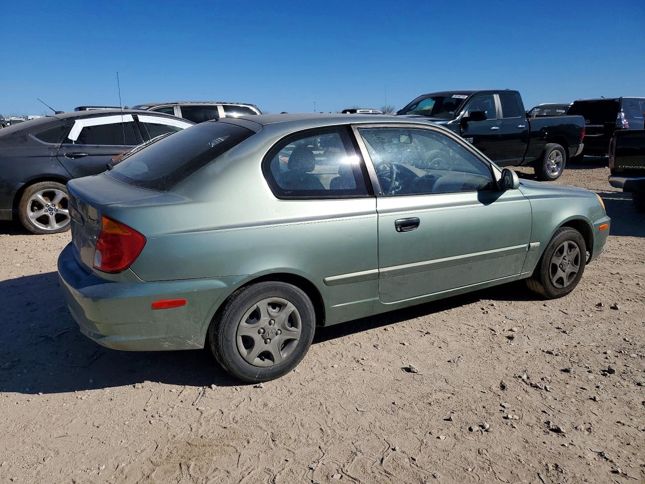 2004 Hyundai Accent Gl Green vin: KMHCG35C84U311439