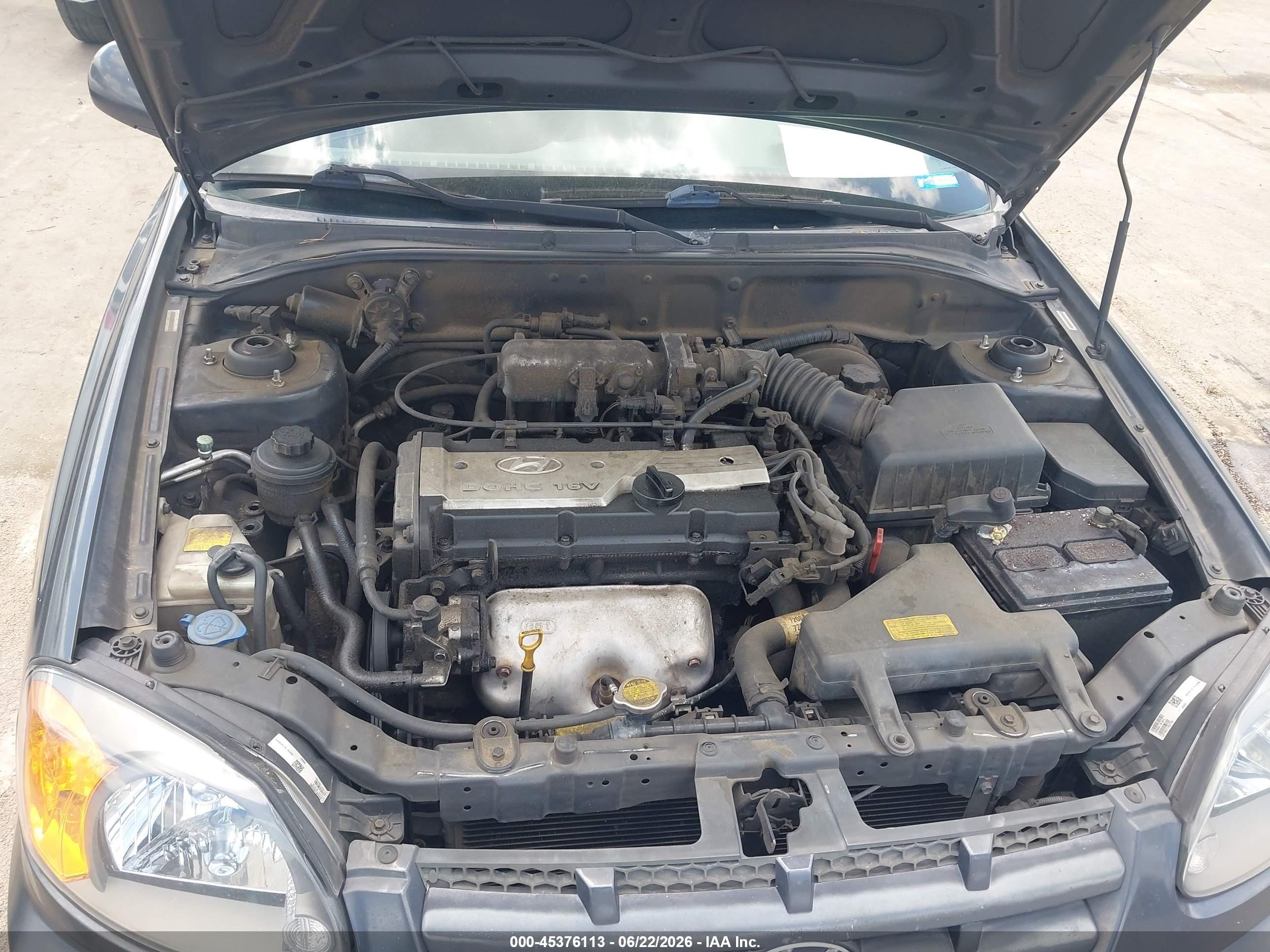 2005 Hyundai Accent Gls/gt Gray vin: KMHCG35C95U366631