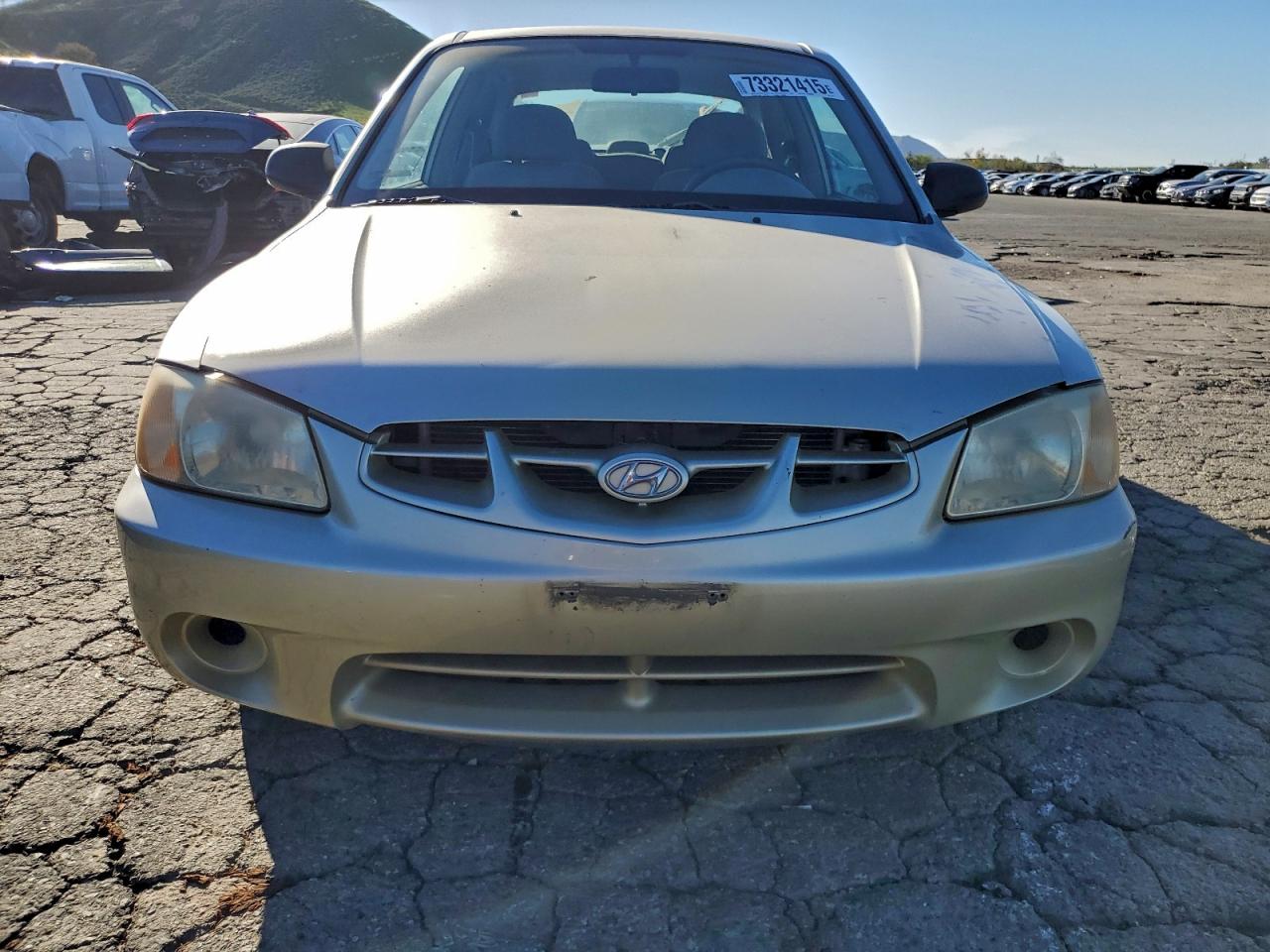 2001 Hyundai Accent Gs Gold vin: KMHCG35CX1U077011