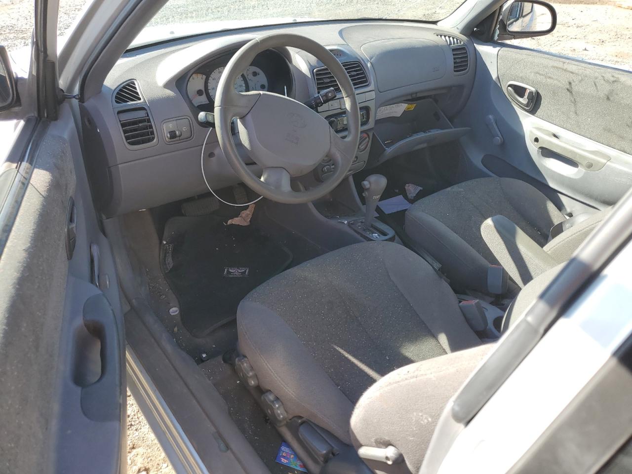 2001 Hyundai Accent Gs Серебряный vin: KMHCG35CX1U138406