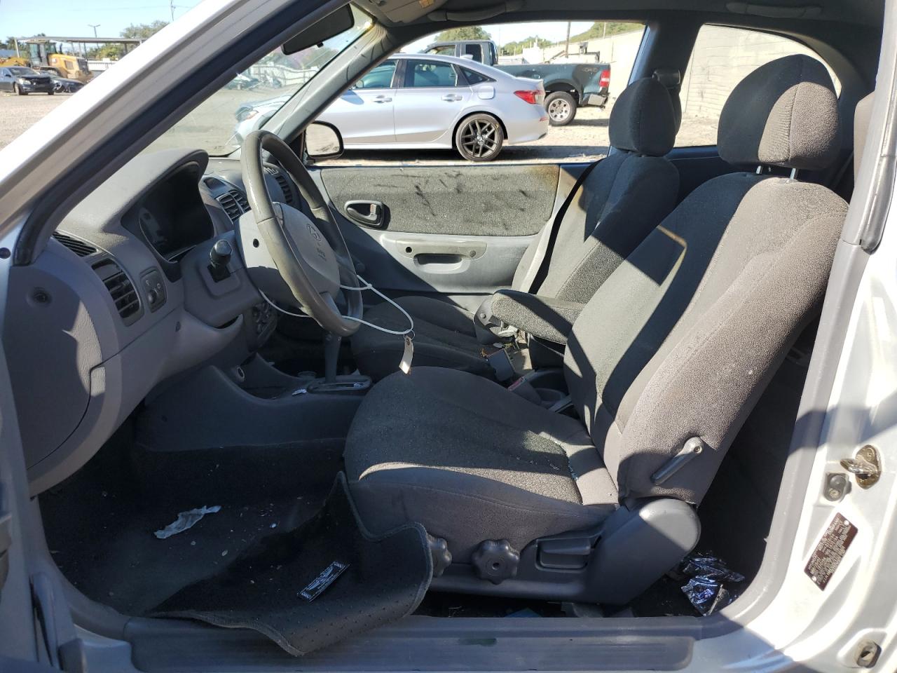 2001 Hyundai Accent Gs Серебряный vin: KMHCG35CX1U138406